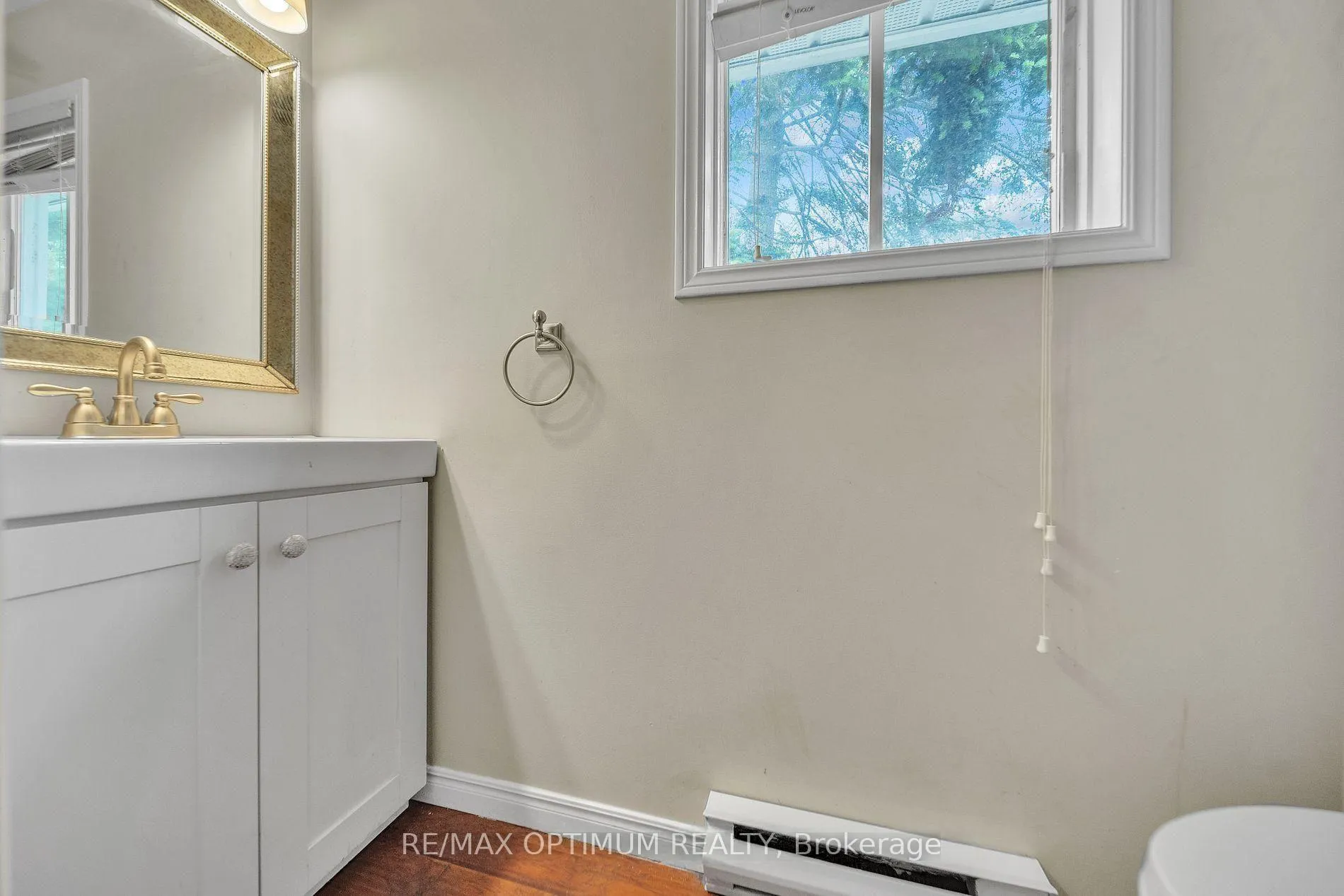 Photo 12 of 8295 Creditview Road, Brampton, Credit Valley — HOMEH