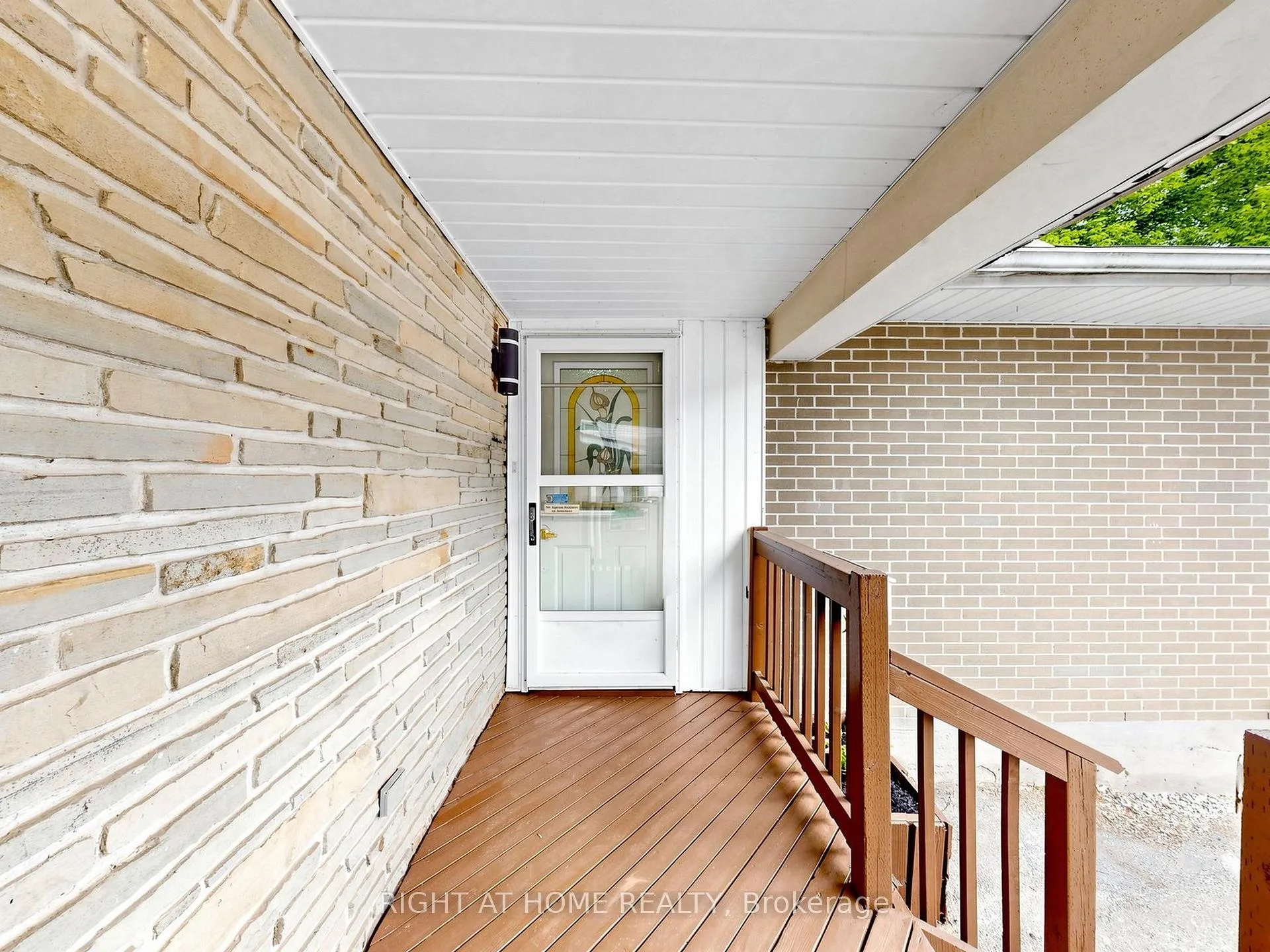 Photo 2 of 8 Caledonia Road, Orangeville — HOMEH