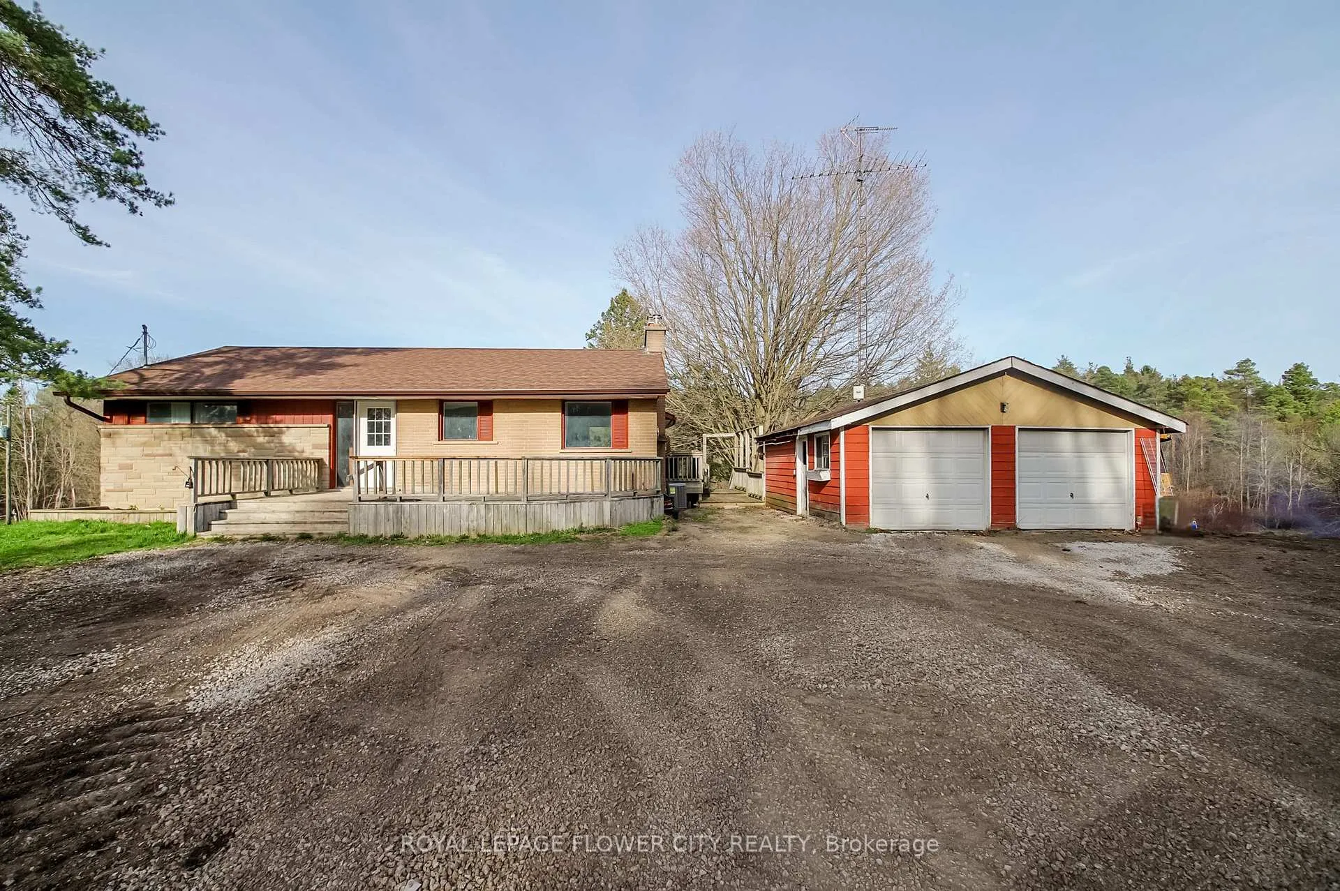 Photo 1 of 7555 Old Church Road, Caledon, Rural Caledon — HOMEH