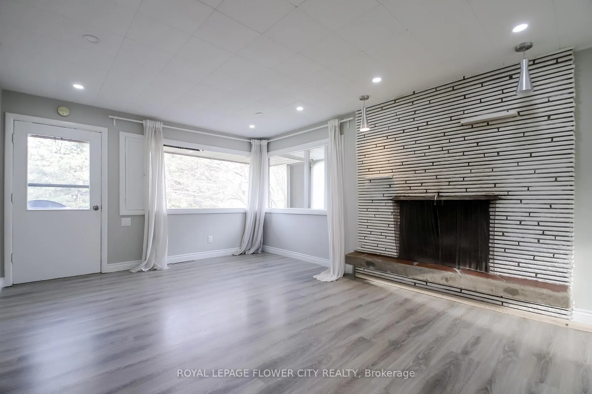 Photo 7 of 7555 Old Church Road, Caledon, Rural Caledon — HOMEH