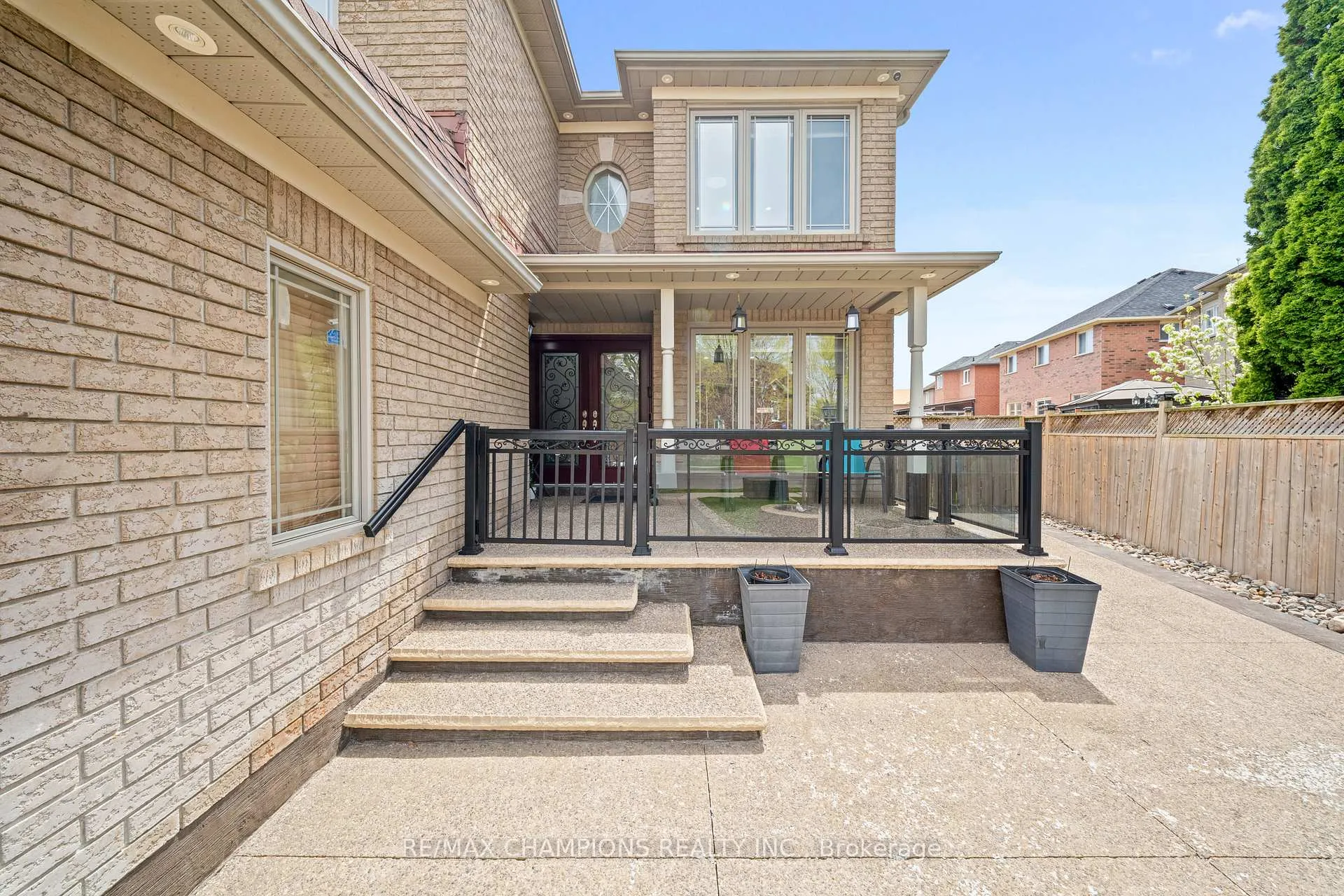 Photo 4 of 3 Fiddleneck Crescent, Brampton, Sandringham-Wellington — HOMEH