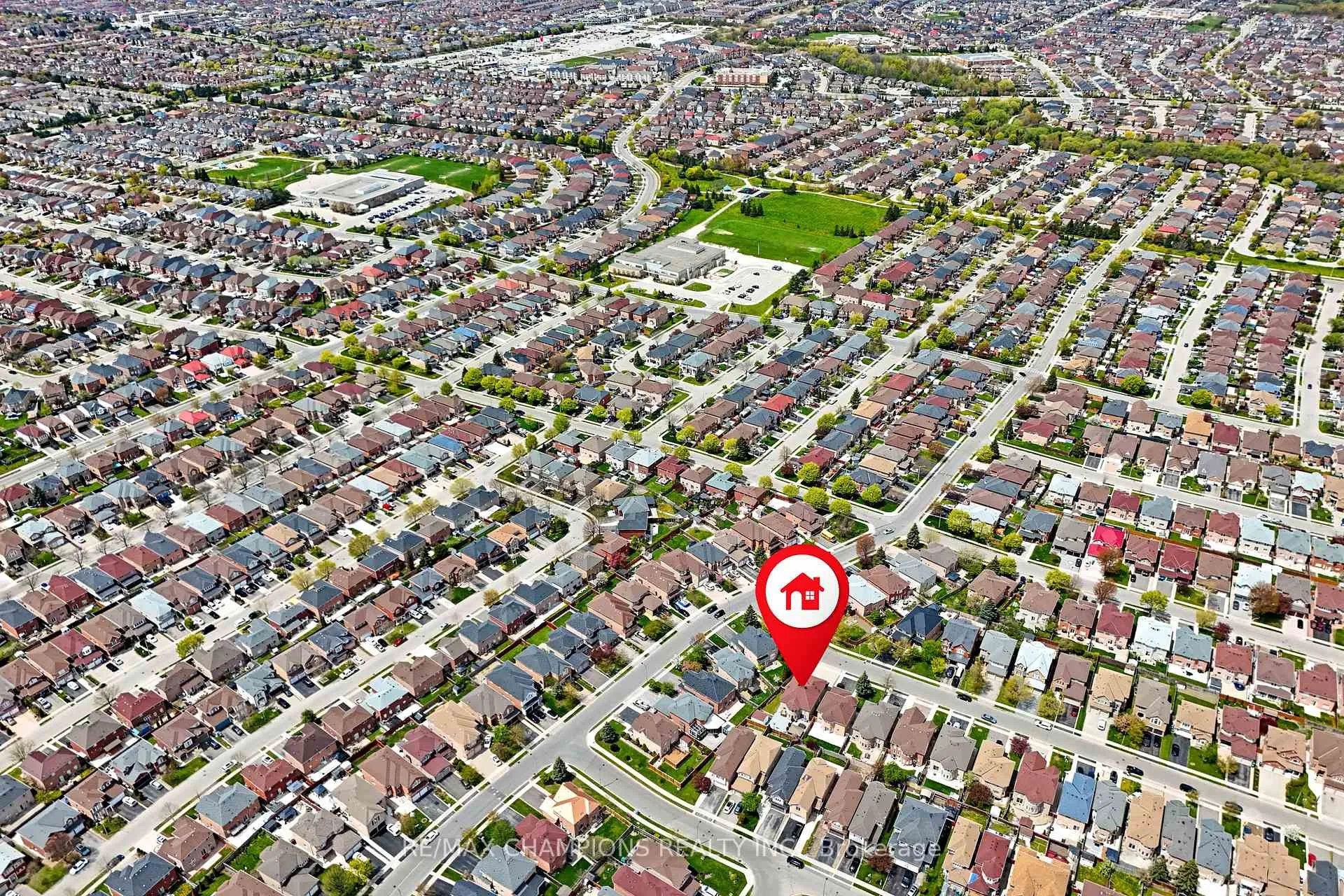 Photo 49 of 3 Fiddleneck Crescent, Brampton, Sandringham-Wellington — HOMEH