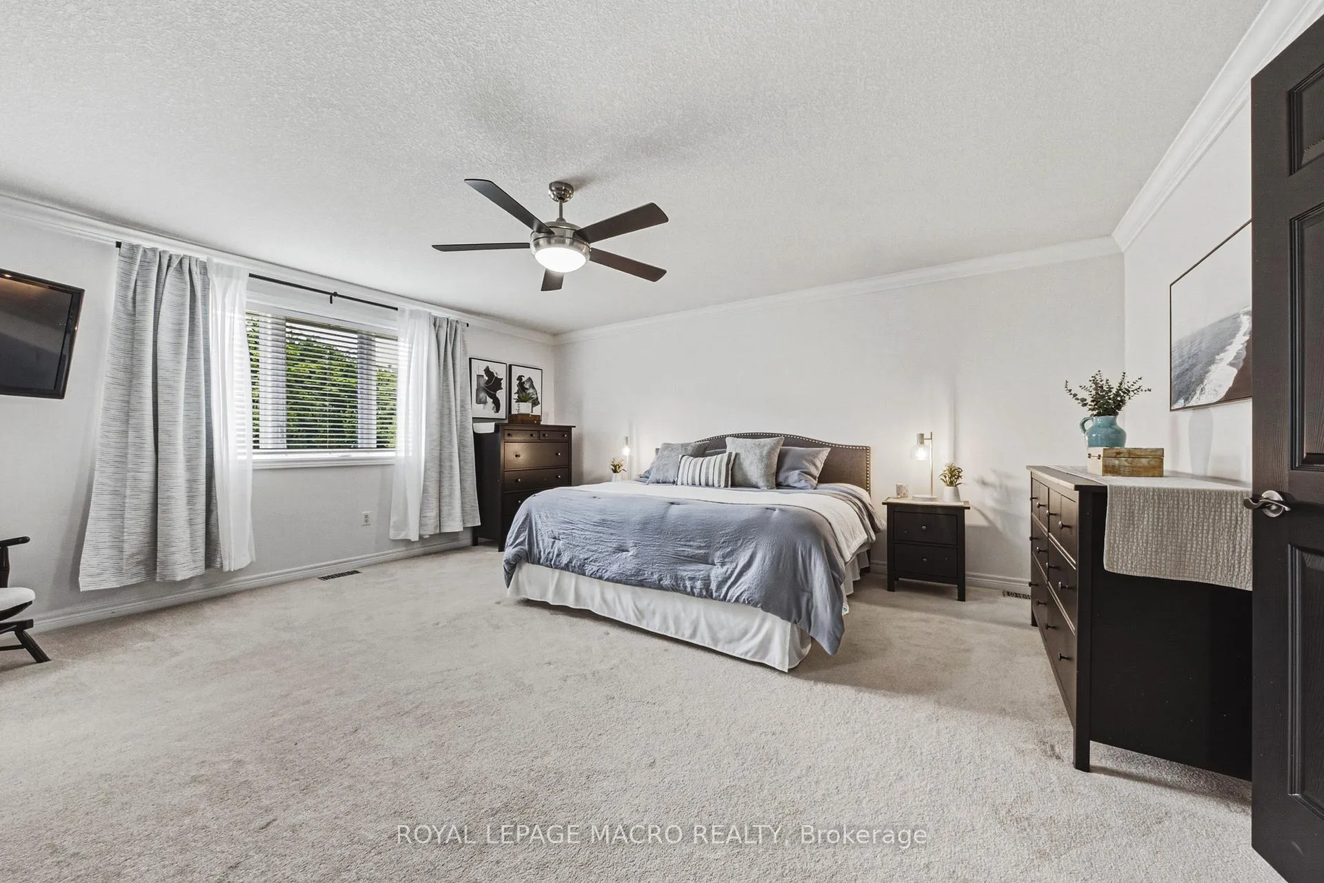 Photo 29 of 20 Degrow Crescent, Hamilton, Rural Glanbrook — HOMEH