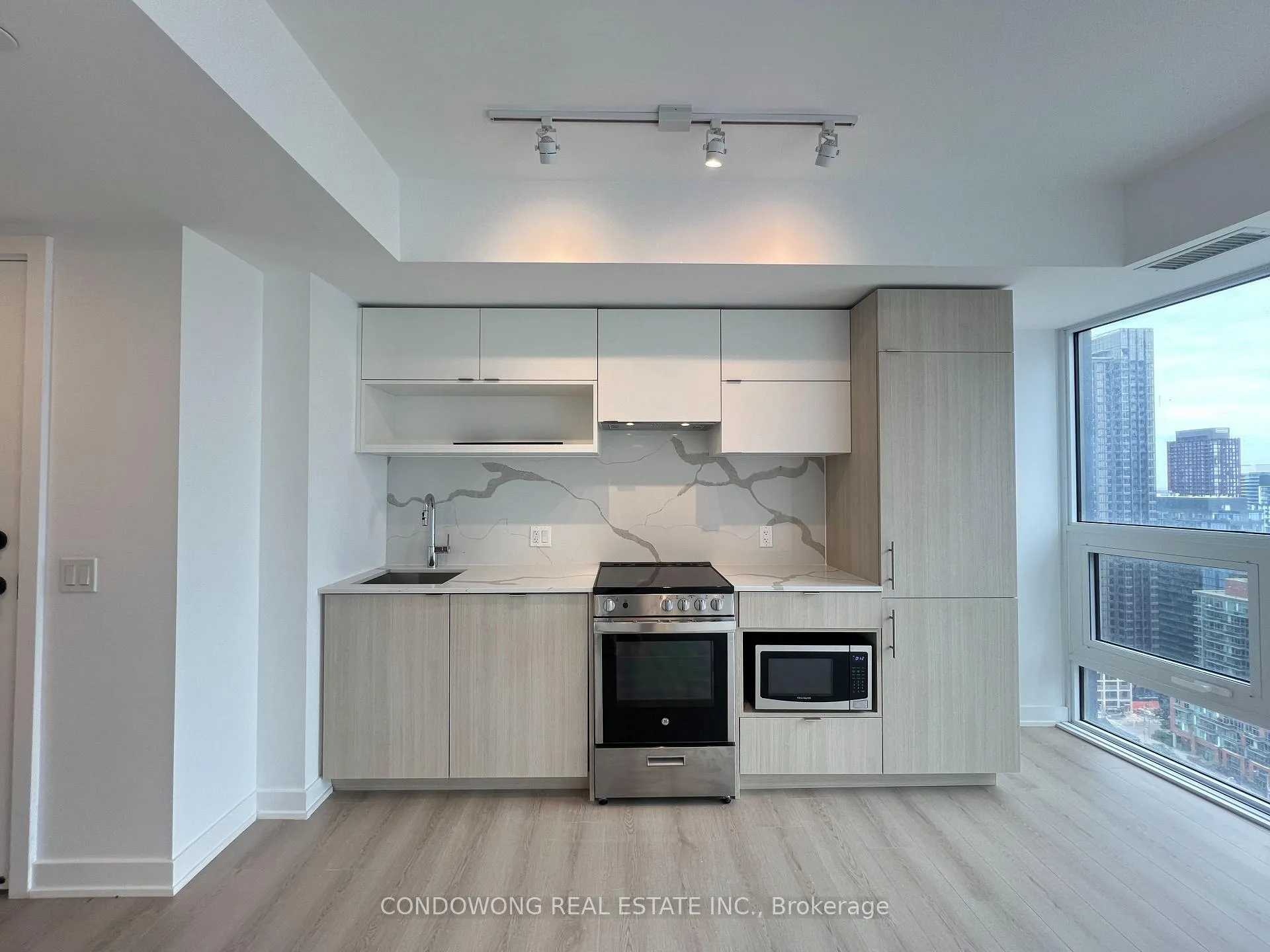 Photo 2 of Unit 3108, 100 Queen Street E, Toronto, Church-Yonge Corridor — HOMEH