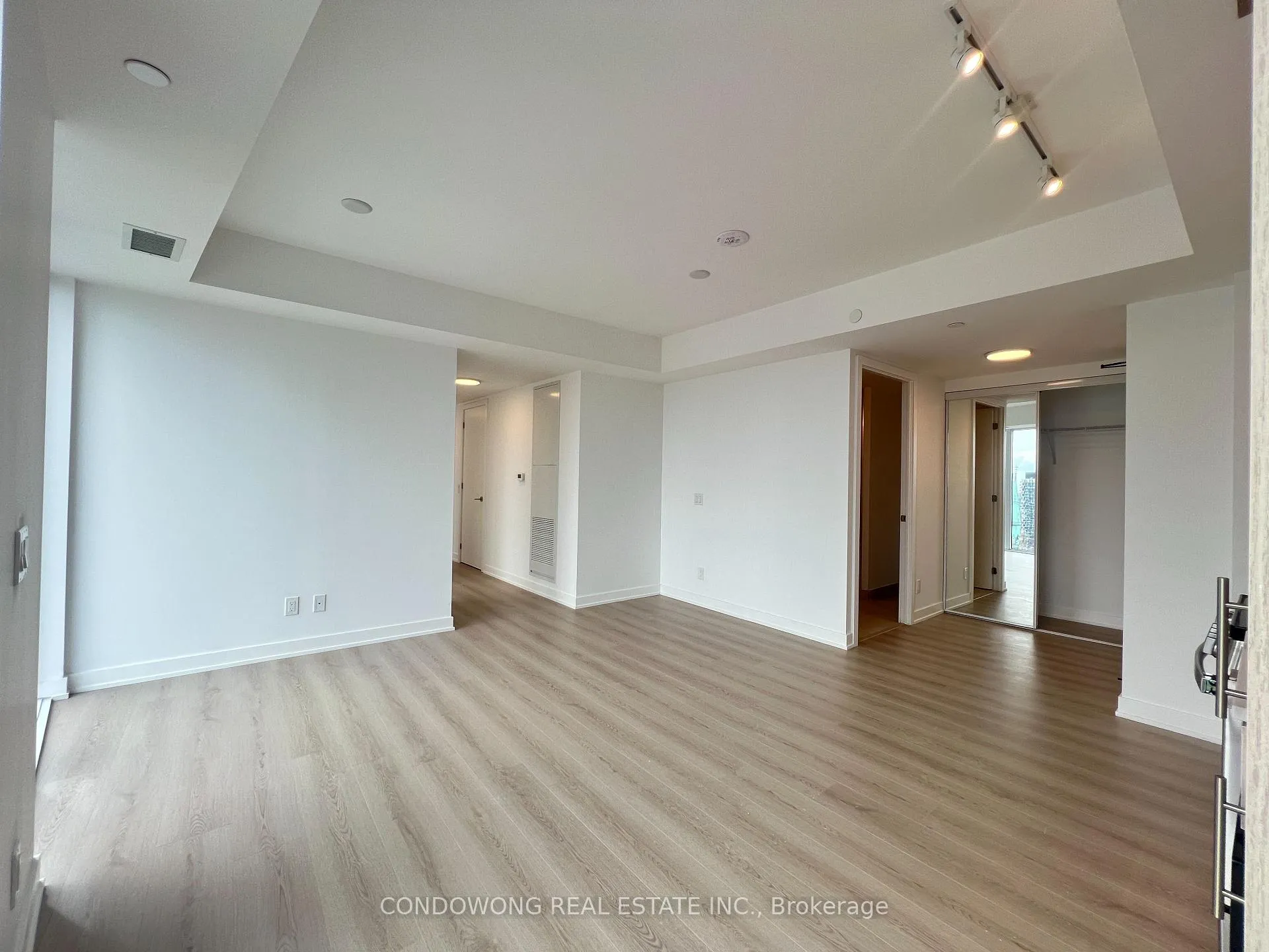 Photo 5 of Unit 3108, 100 Queen Street E, Toronto, Church-Yonge Corridor — HOMEH
