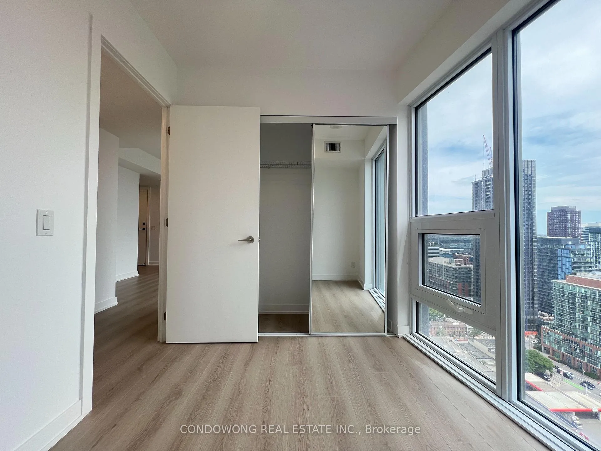 Photo 11 of Unit 3108, 100 Queen Street E, Toronto, Church-Yonge Corridor — HOMEH