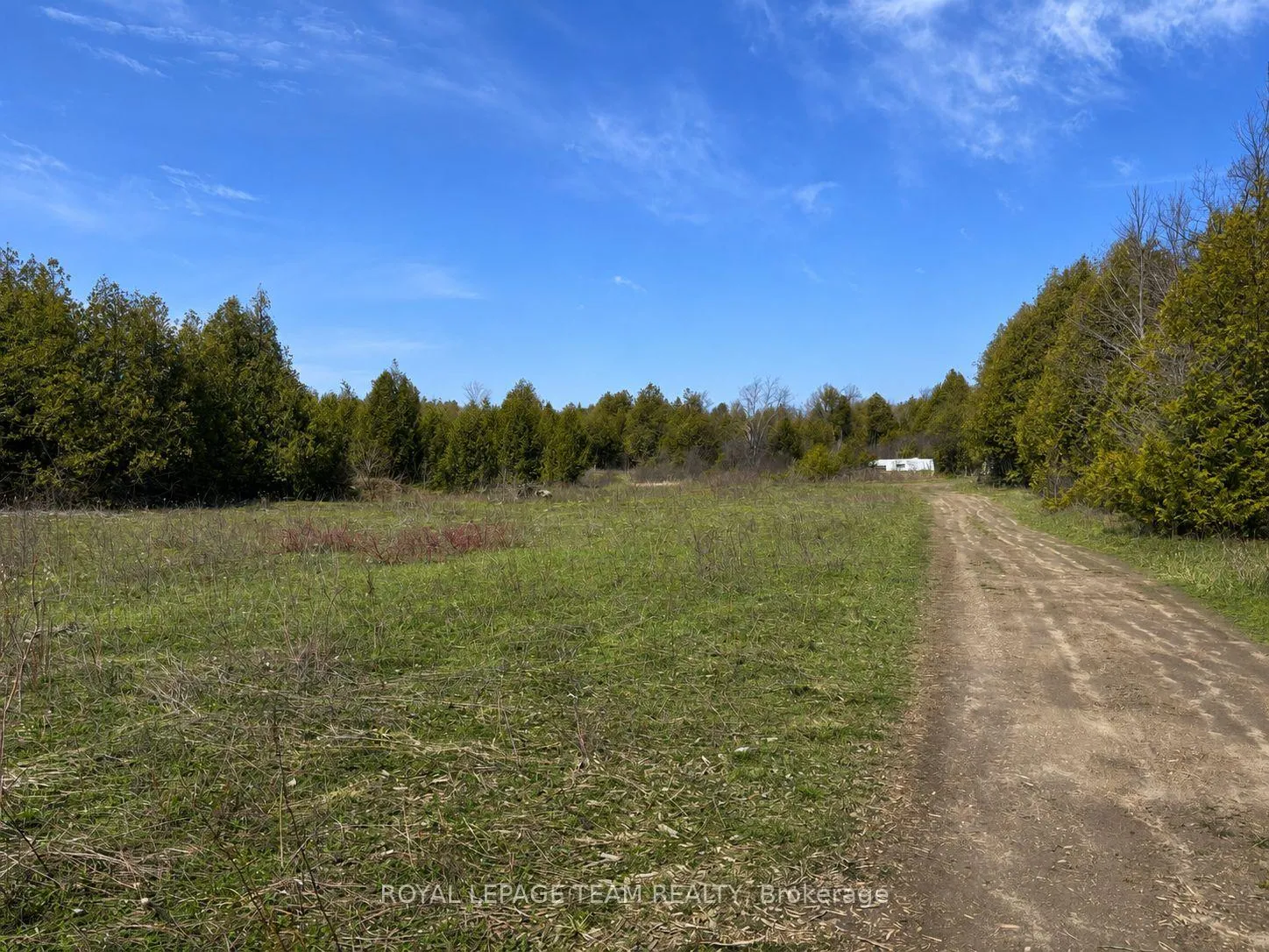 Photo of 688 Kitley Line 8 Road