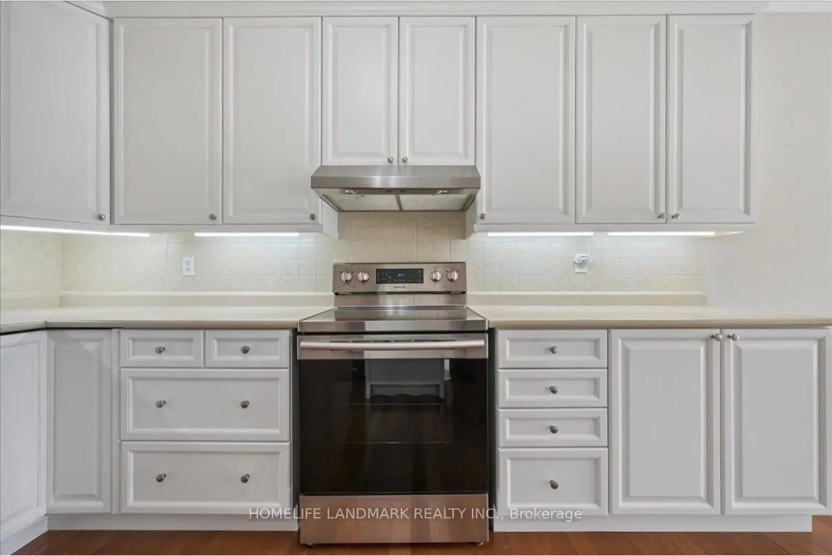 Photo 12 of 2348 Tesla Crescent, Oakville, Joshua Creek — HOMEH