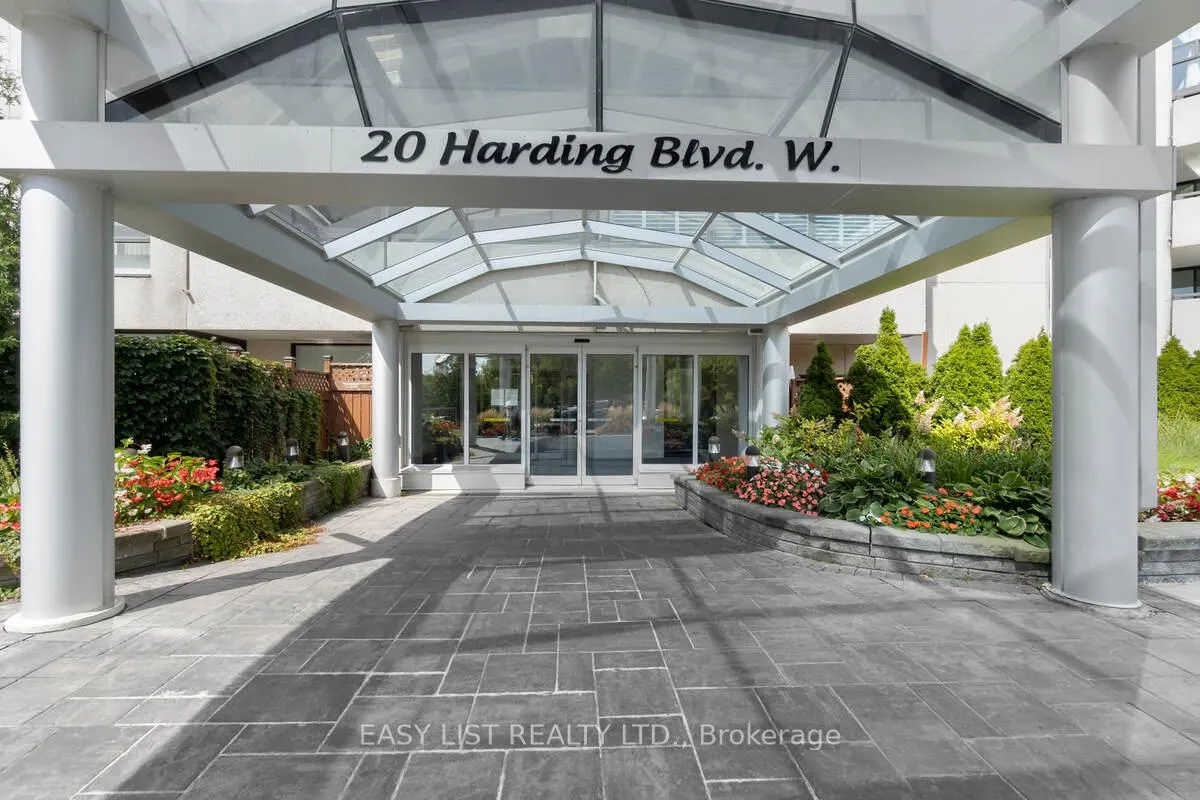Photo of Unit 810, 20 Harding Boulevard W