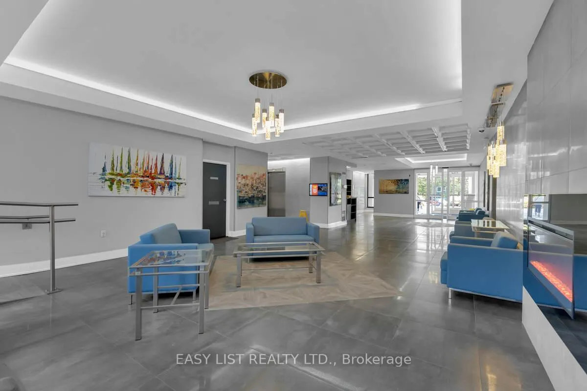 Photo 2 of Unit 810, 20 Harding Boulevard W, Richmond Hill, North Richvale — HOMEH