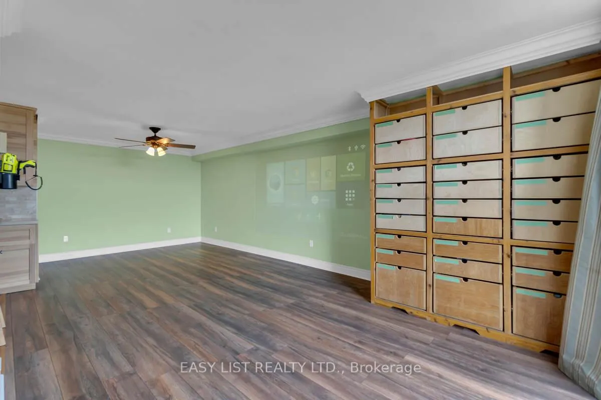 Photo 7 of Unit 810, 20 Harding Boulevard W, Richmond Hill, North Richvale — HOMEH