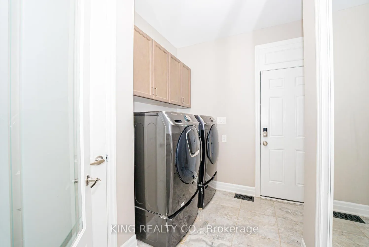 Photo 19 of 294 Hinton Terrace, Milton, Ford — HOMEH