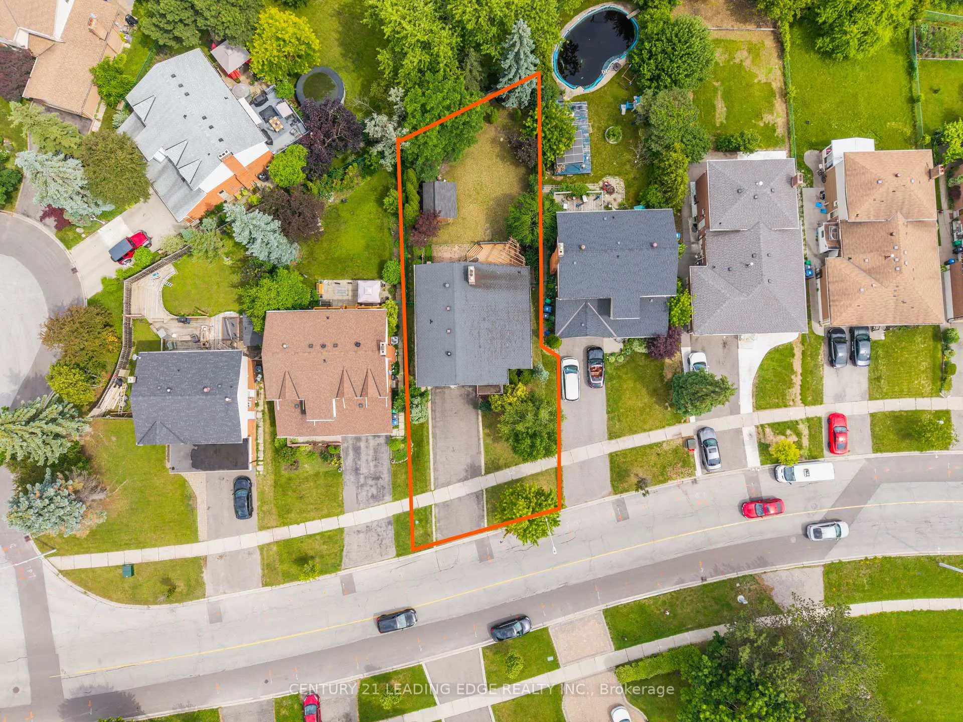 Photo 6 of 127 Elgin Drive, Brampton, Brampton South — HOMEH