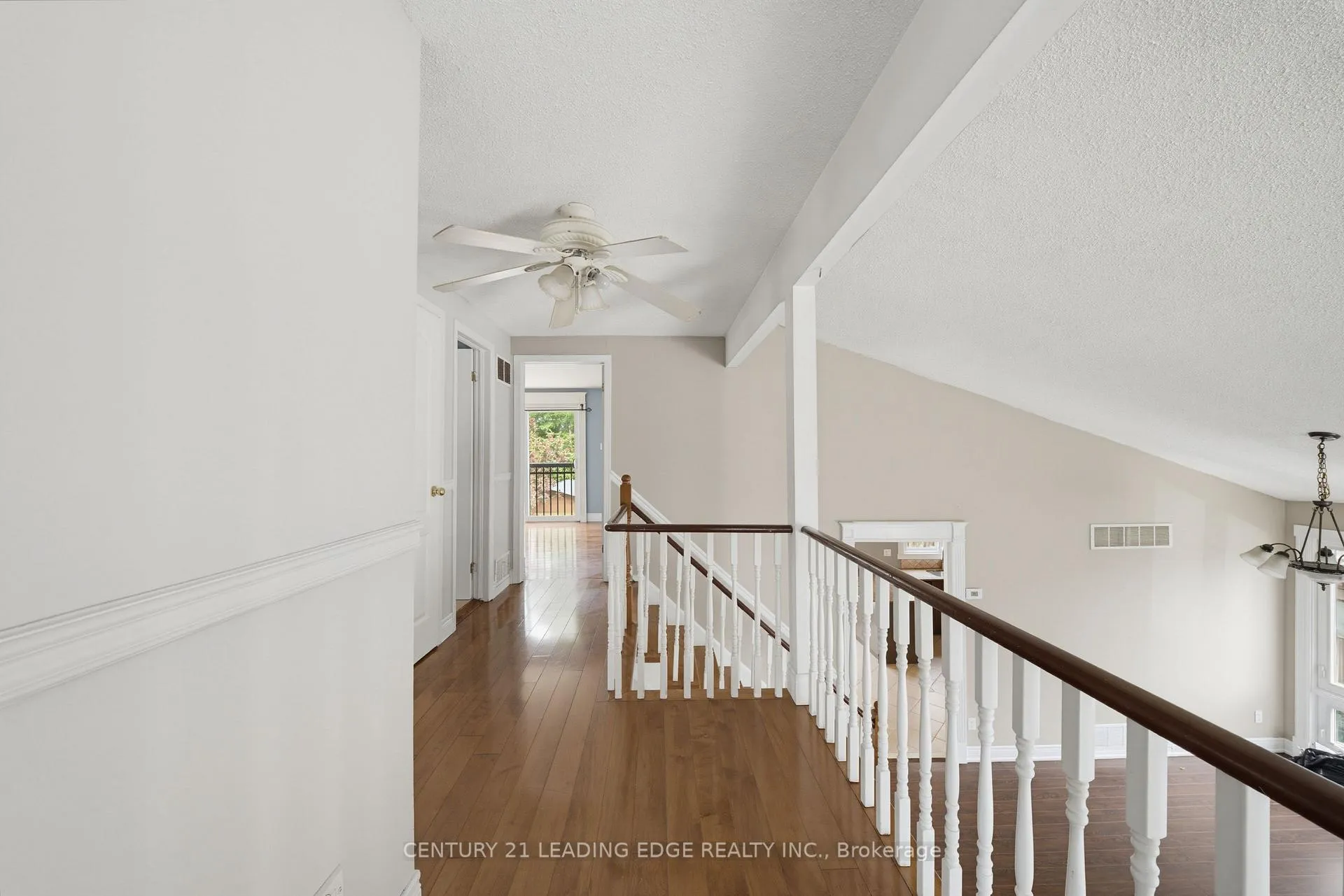 Photo 18 of 127 Elgin Drive, Brampton, Brampton South — HOMEH