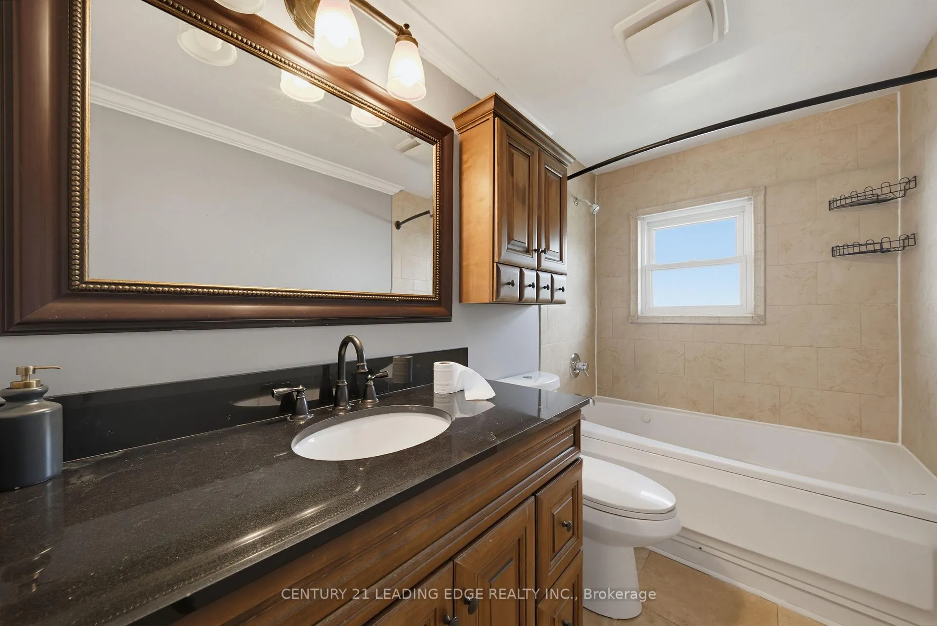 Photo 28 of 127 Elgin Drive, Brampton, Brampton South — HOMEH