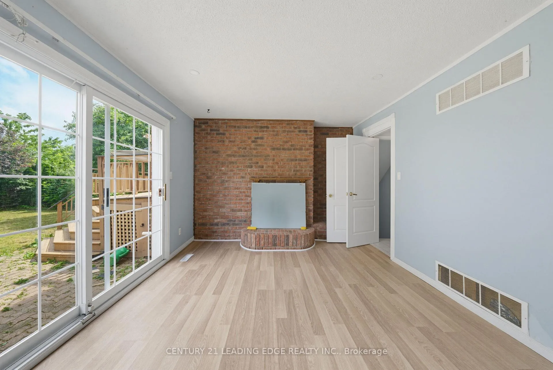 Photo 32 of 127 Elgin Drive, Brampton, Brampton South — HOMEH