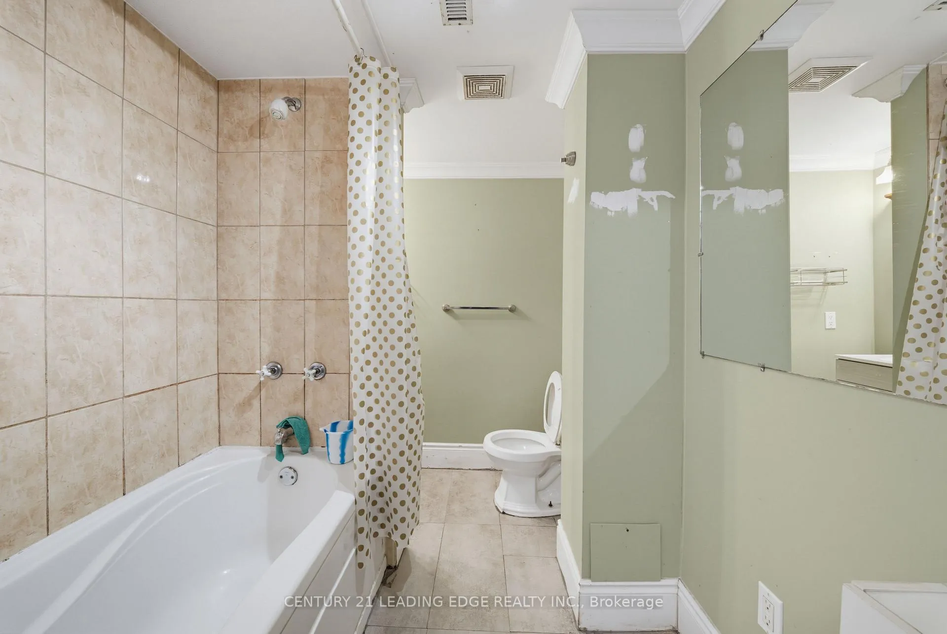 Photo 39 of 127 Elgin Drive, Brampton, Brampton South — HOMEH