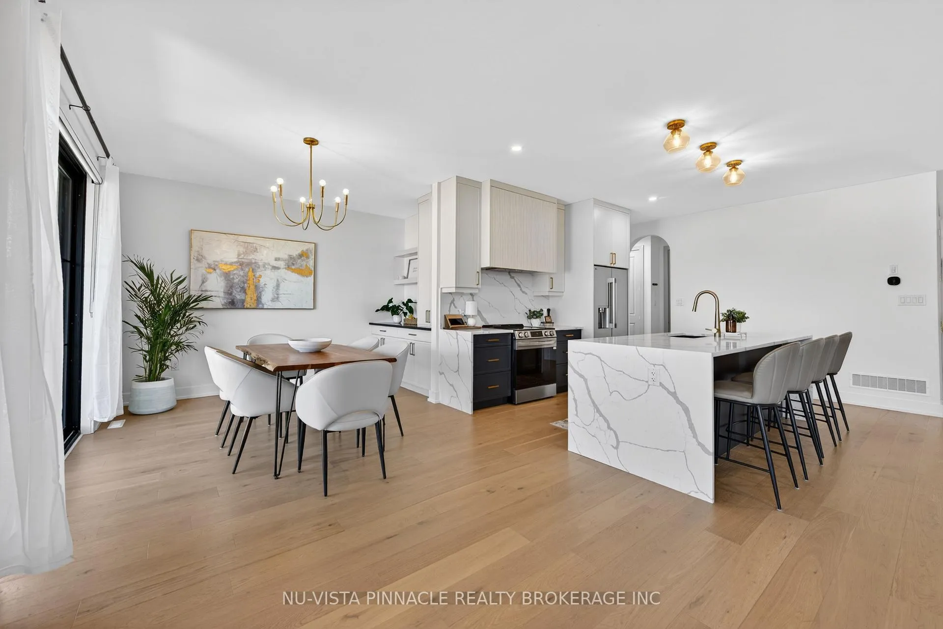 Photo 15 of 4119 Fallingbrook Road, London, South V — HOMEH