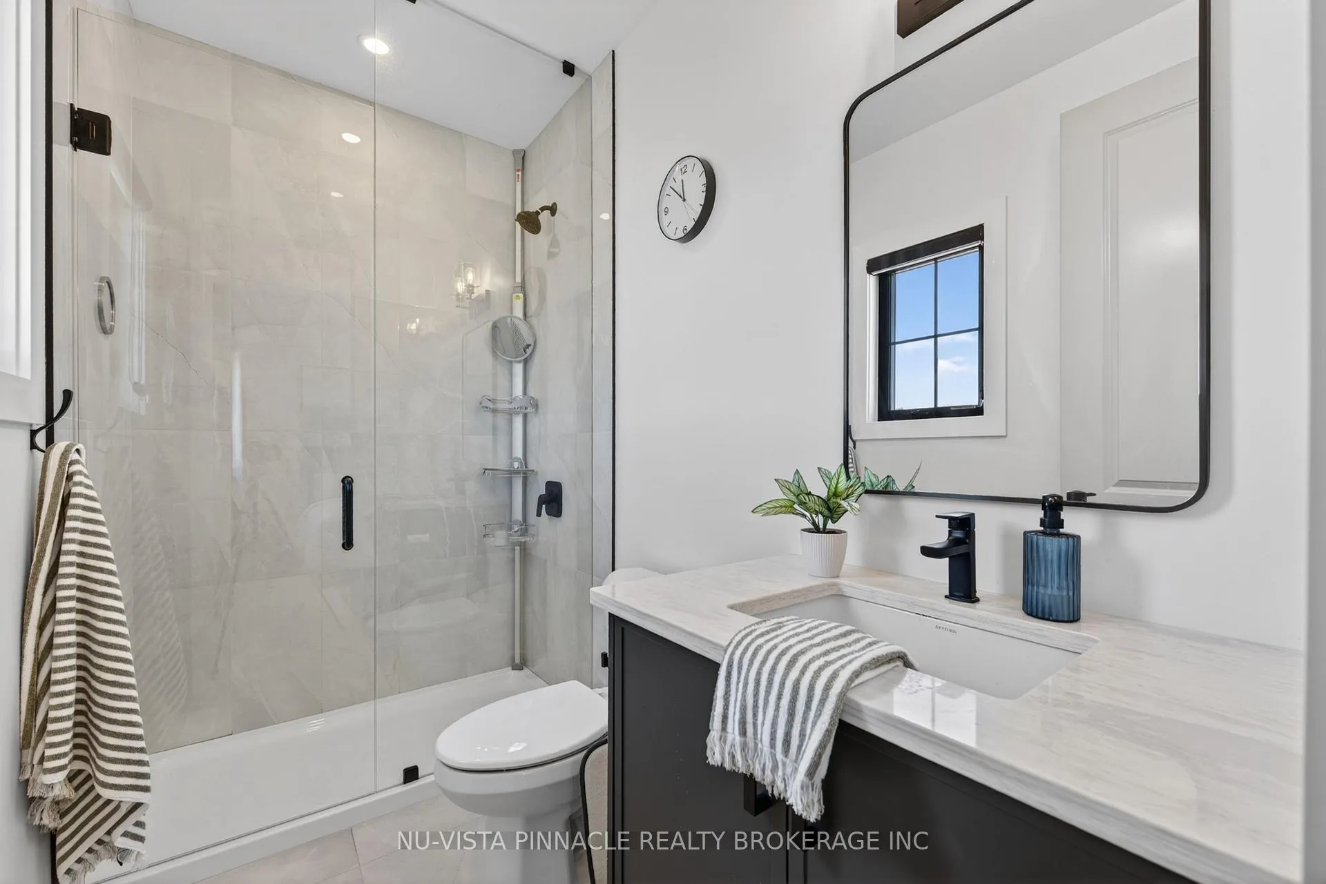 Photo 36 of 4119 Fallingbrook Road, London, South V — HOMEH
