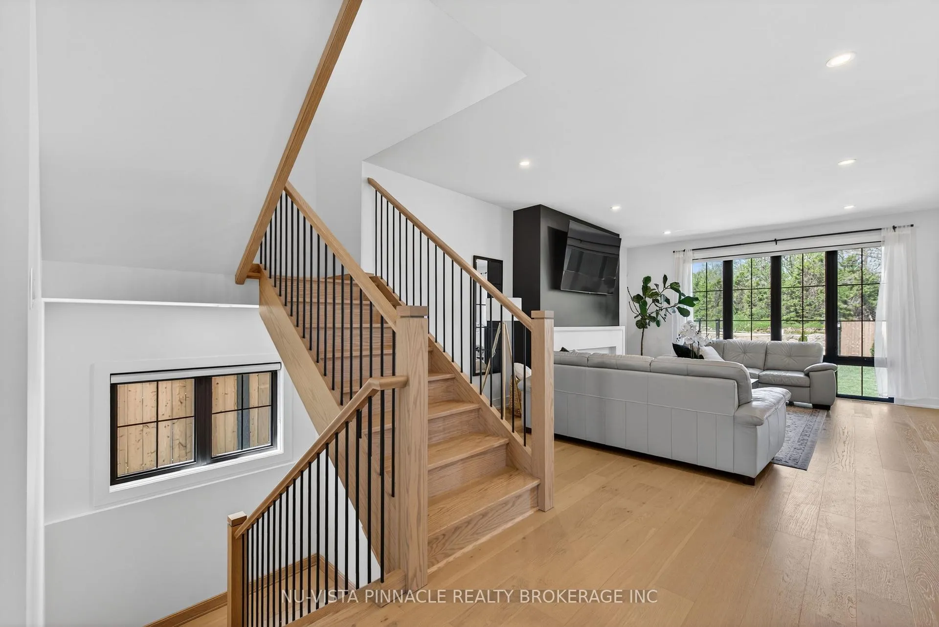 Photo 38 of 4119 Fallingbrook Road, London, South V — HOMEH