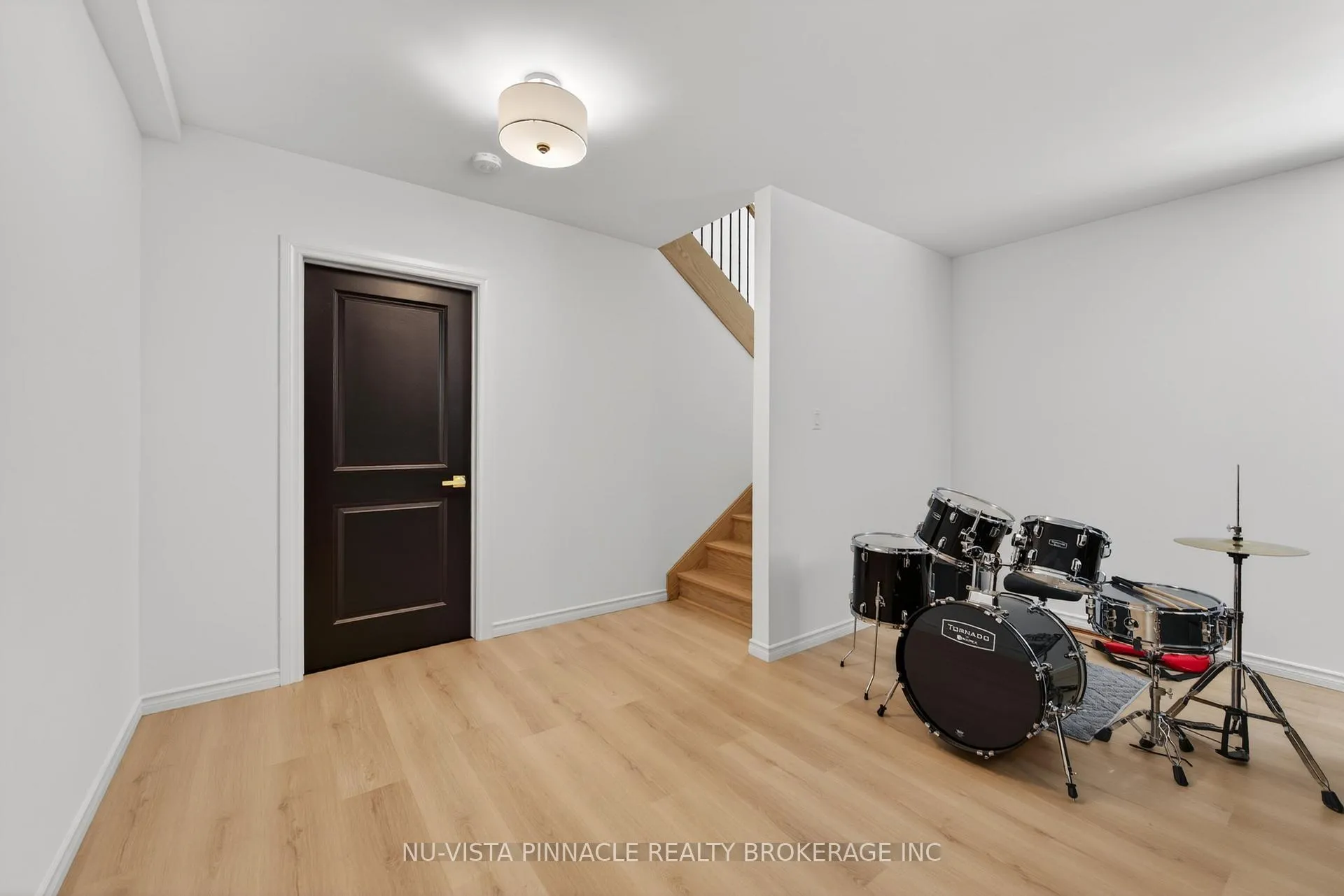 Photo 39 of 4119 Fallingbrook Road, London, South V — HOMEH