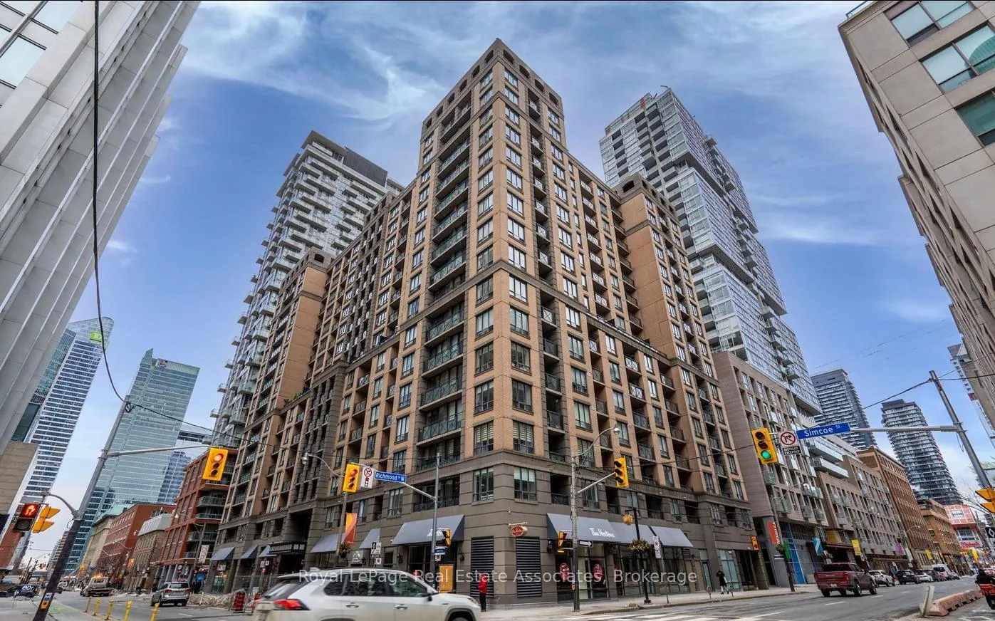 Photo 12 of Unit 1512, 140 Simcoe Street, Toronto, Waterfront Communities — HOMEH