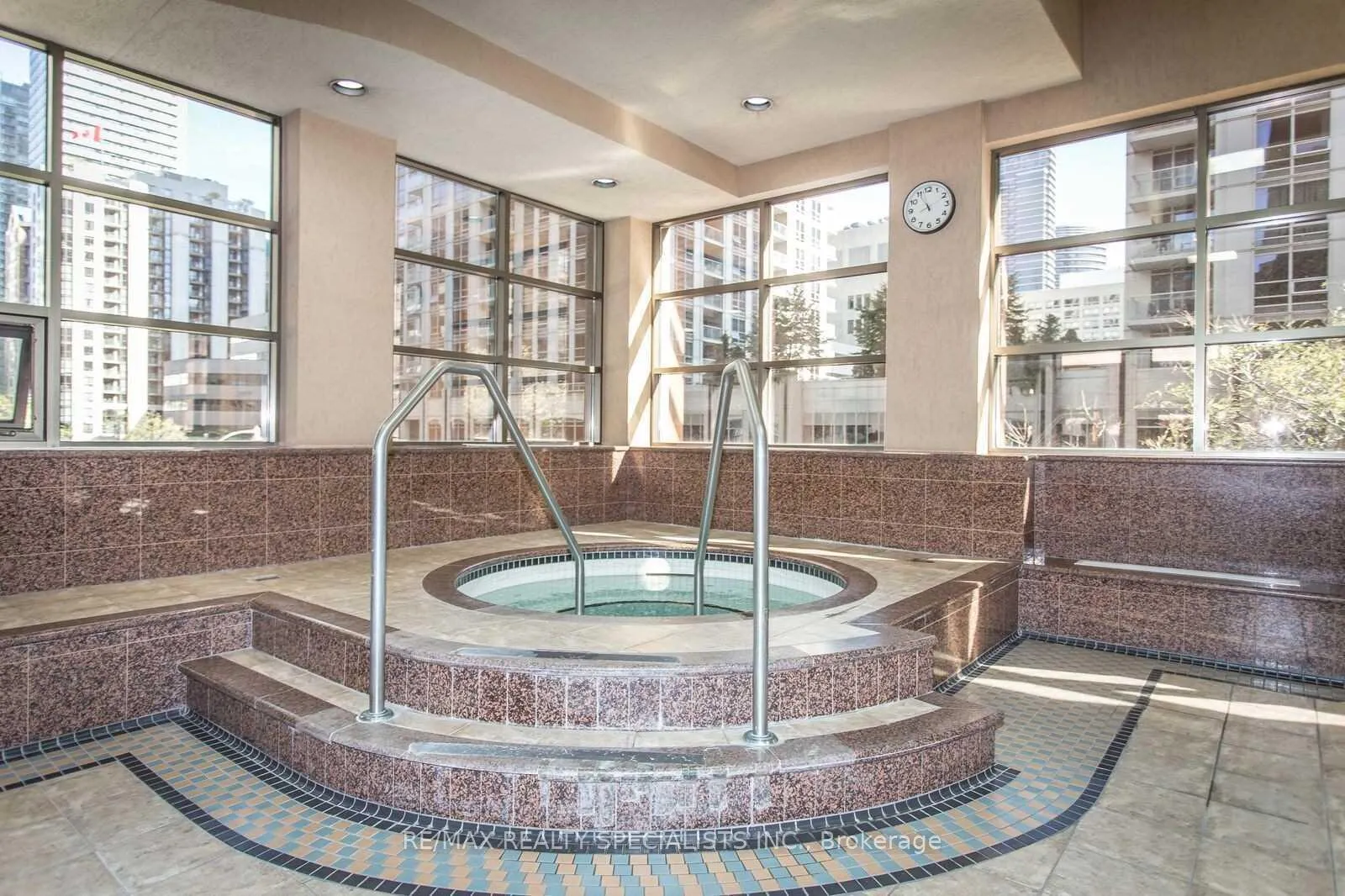 Photo 17 of Unit 712, 736 Bay Street, Toronto, Bay Street Corridor — HOMEH