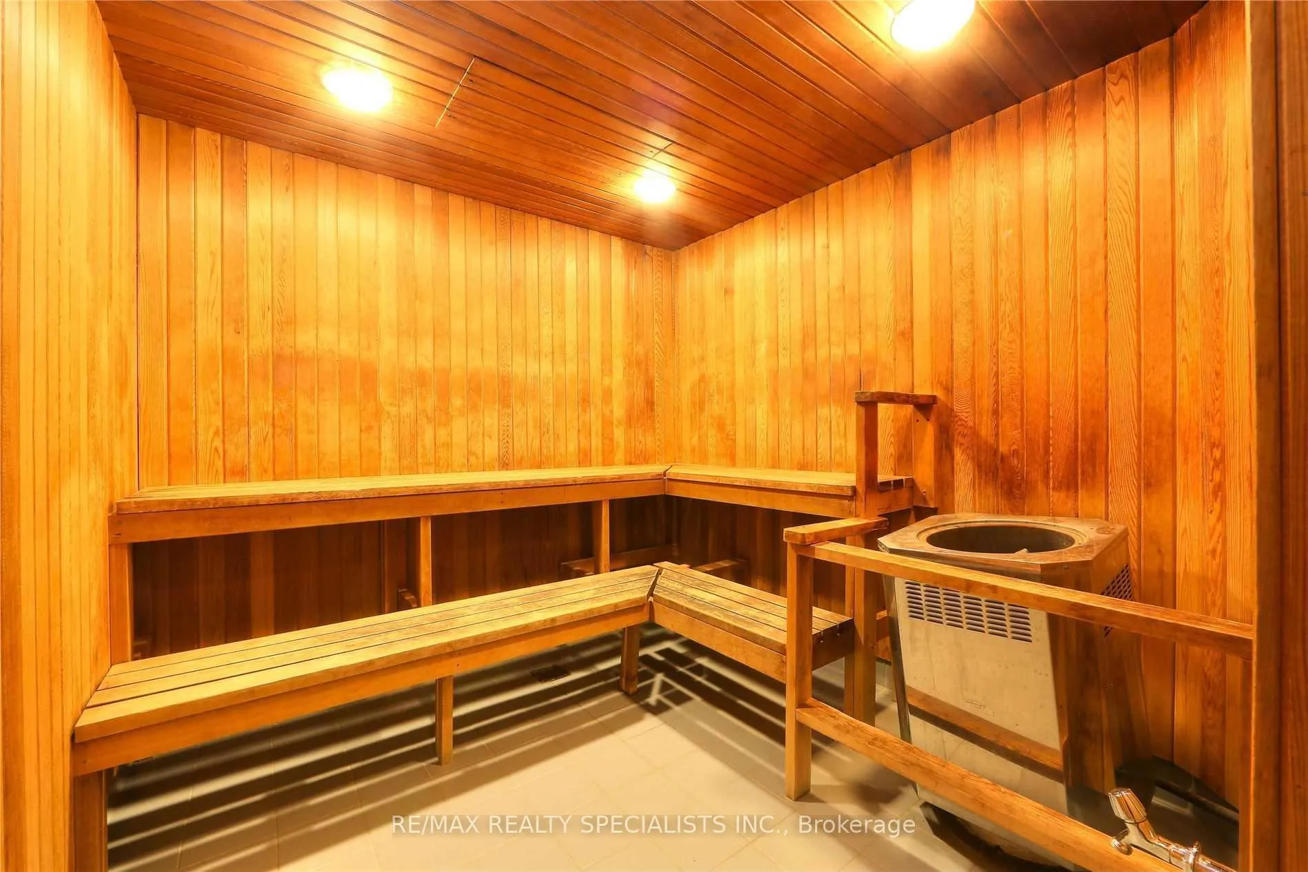 Photo 18 of Unit 712, 736 Bay Street, Toronto, Bay Street Corridor — HOMEH