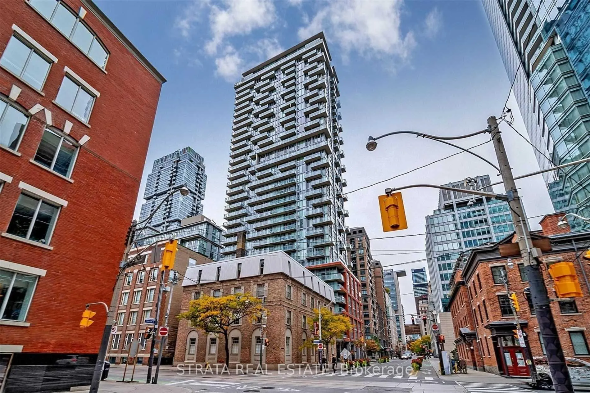 Photo 1 of Unit 402, 126 Simcoe Street, Toronto, Waterfront Communities — HOMEH