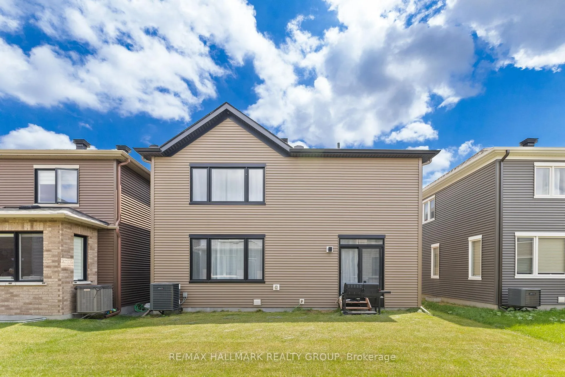 Photo 29 of 360 Peninsula Road, Ottawa, Barrhaven - Heritage Park — HOMEH