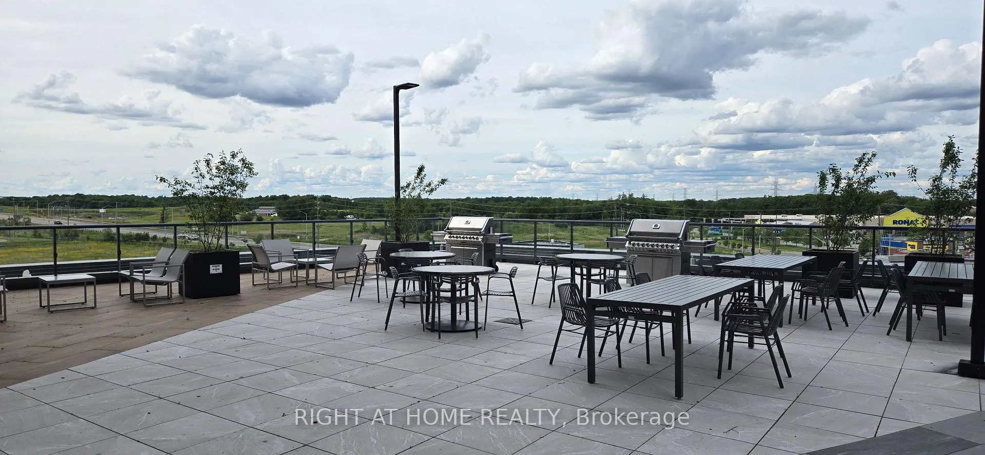 Photo 11 of Unit 127, 4878 Powers Common, Burlington, Alton — HOMEH