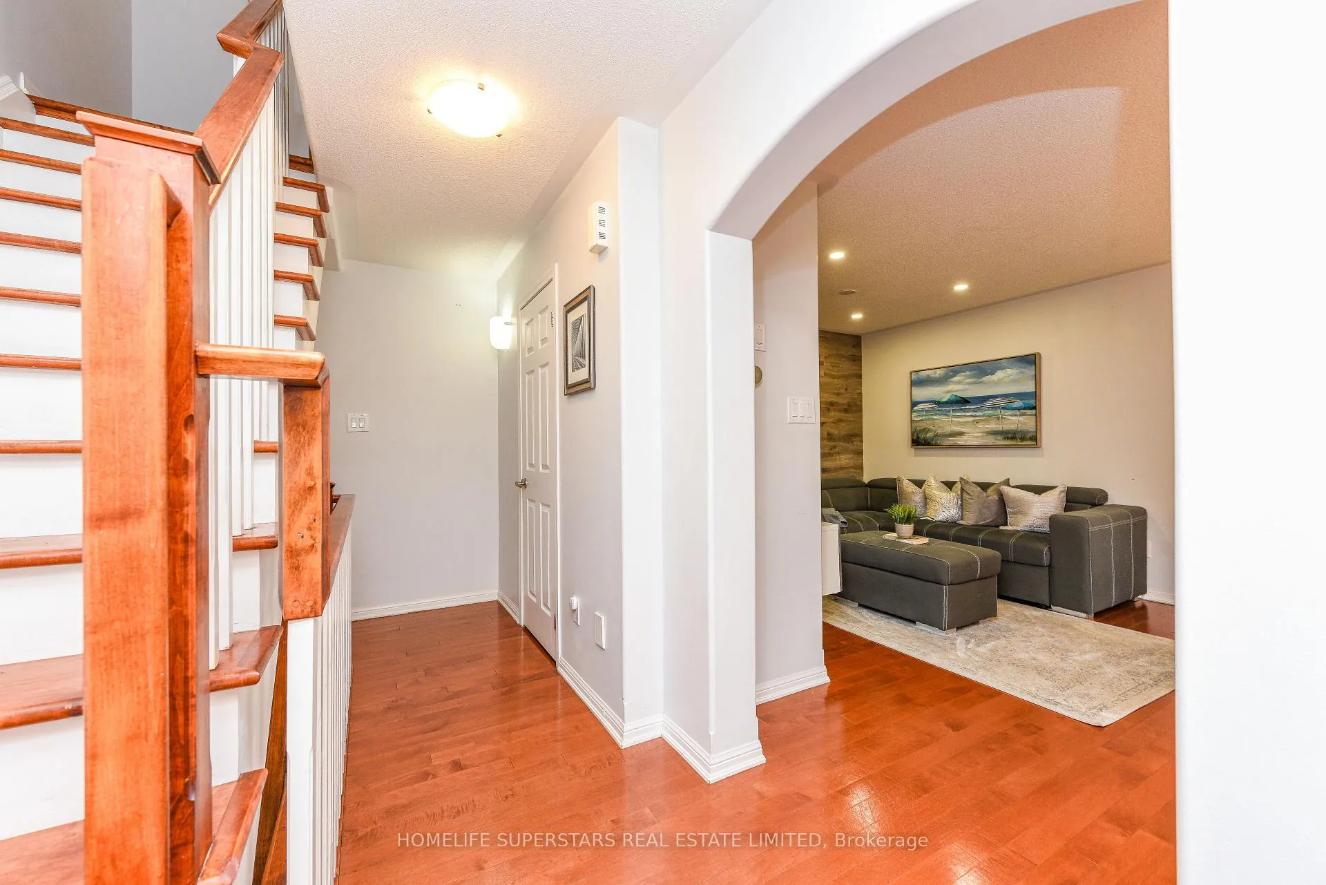 Photo 11 of 772 Shortreed Crescent, Milton, Coates — HOMEH