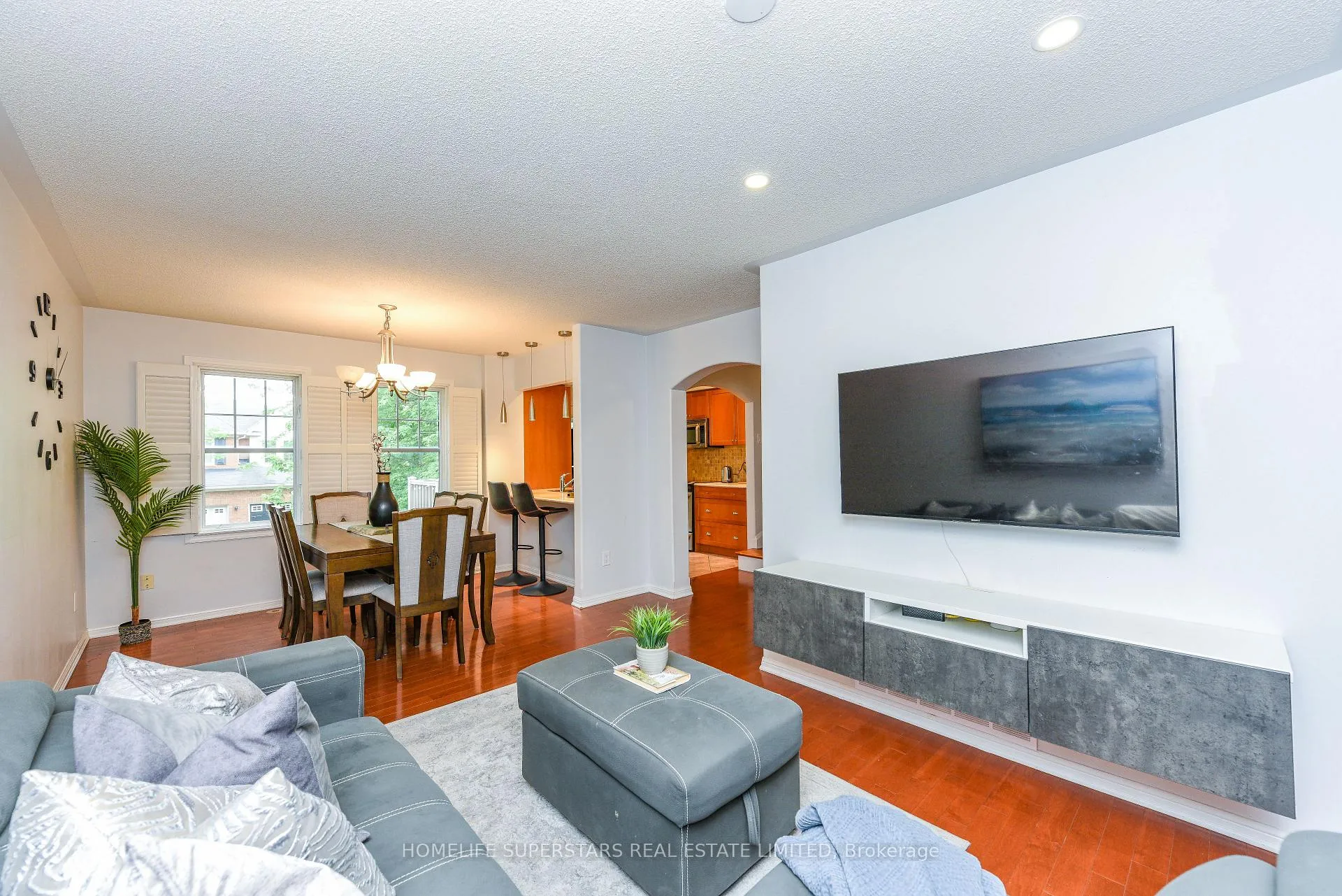 Photo 12 of 772 Shortreed Crescent, Milton, Coates — HOMEH
