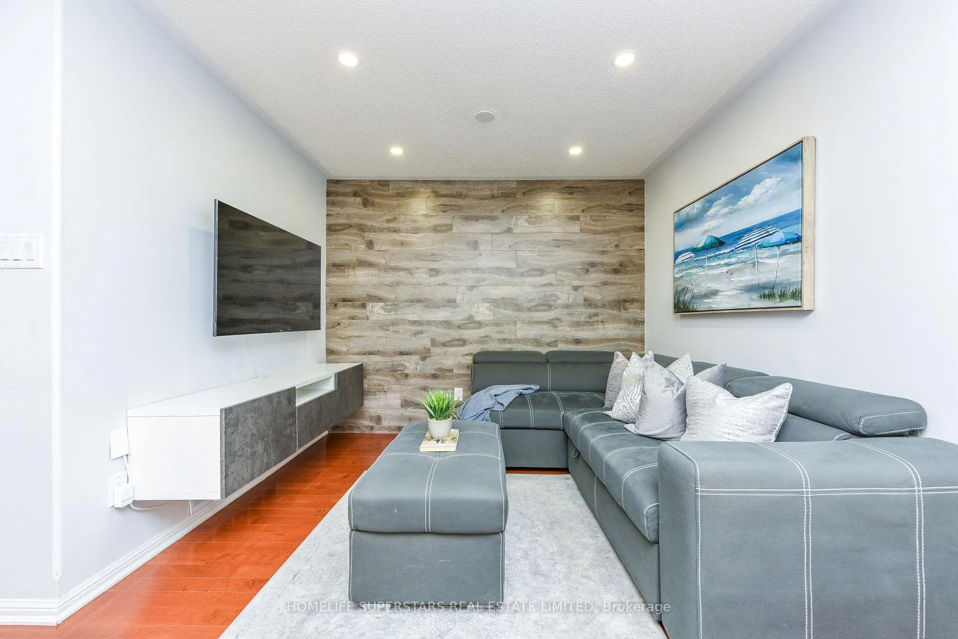 Photo 17 of 772 Shortreed Crescent, Milton, Coates — HOMEH