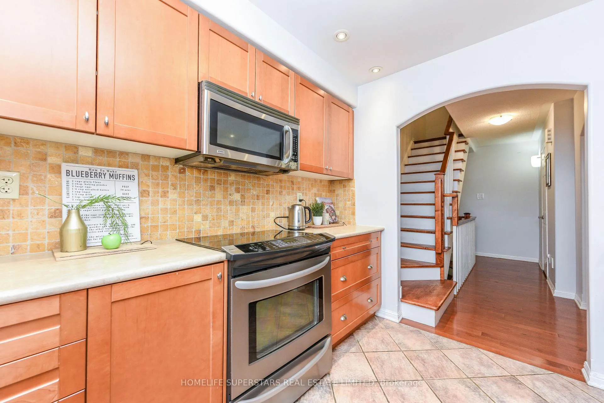 Photo 21 of 772 Shortreed Crescent, Milton, Coates — HOMEH