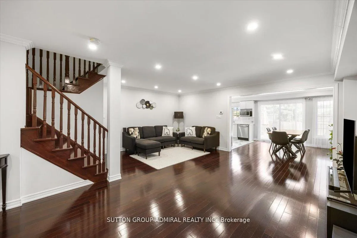 Photo 5 of 152 Maple Sugar Lane, Vaughan, Patterson — HOMEH