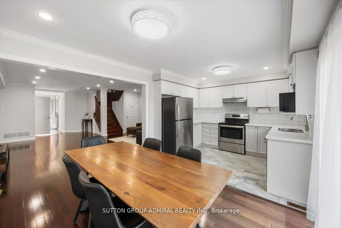 Photo 10 of 152 Maple Sugar Lane, Vaughan, Patterson — HOMEH