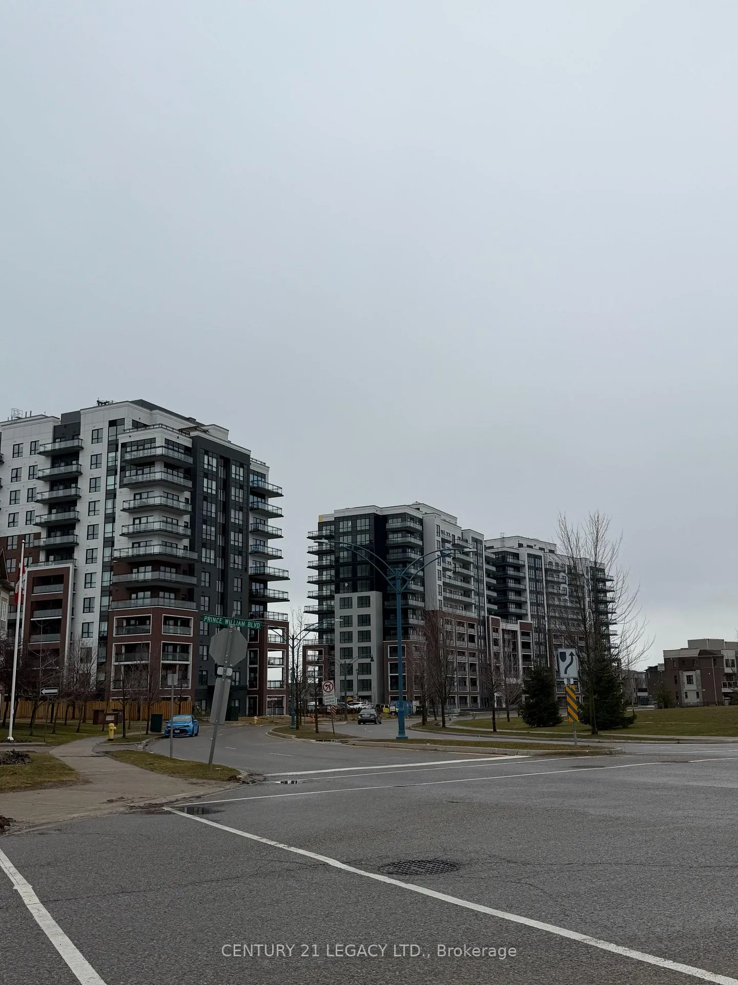 Photo 5 of Unit 1105, 51 Clarington Blvd, Clarington, Bowmanville — HOMEH
