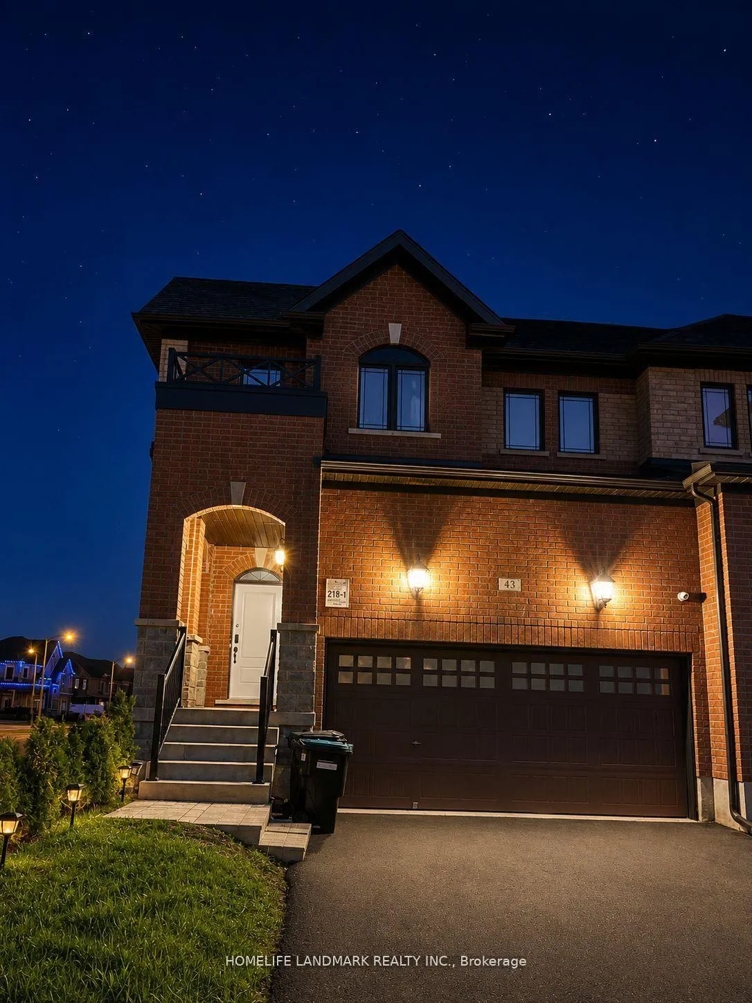 Photo 2 of 43 Lorne Thomas Place, New Tecumseth, Rural New Tecumseth — HOMEH