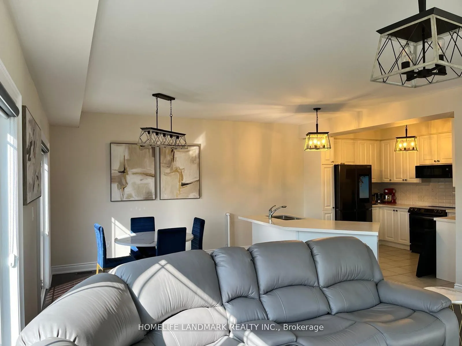 Photo 7 of 43 Lorne Thomas Place, New Tecumseth, Rural New Tecumseth — HOMEH