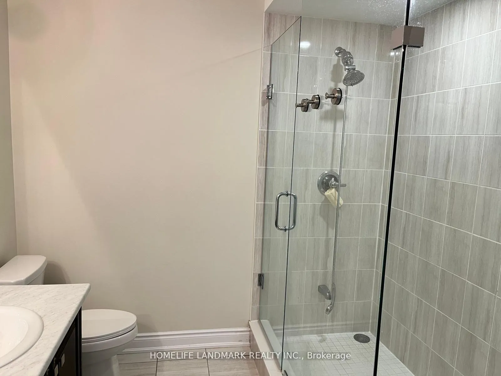 Photo 19 of 43 Lorne Thomas Place, New Tecumseth, Rural New Tecumseth — HOMEH