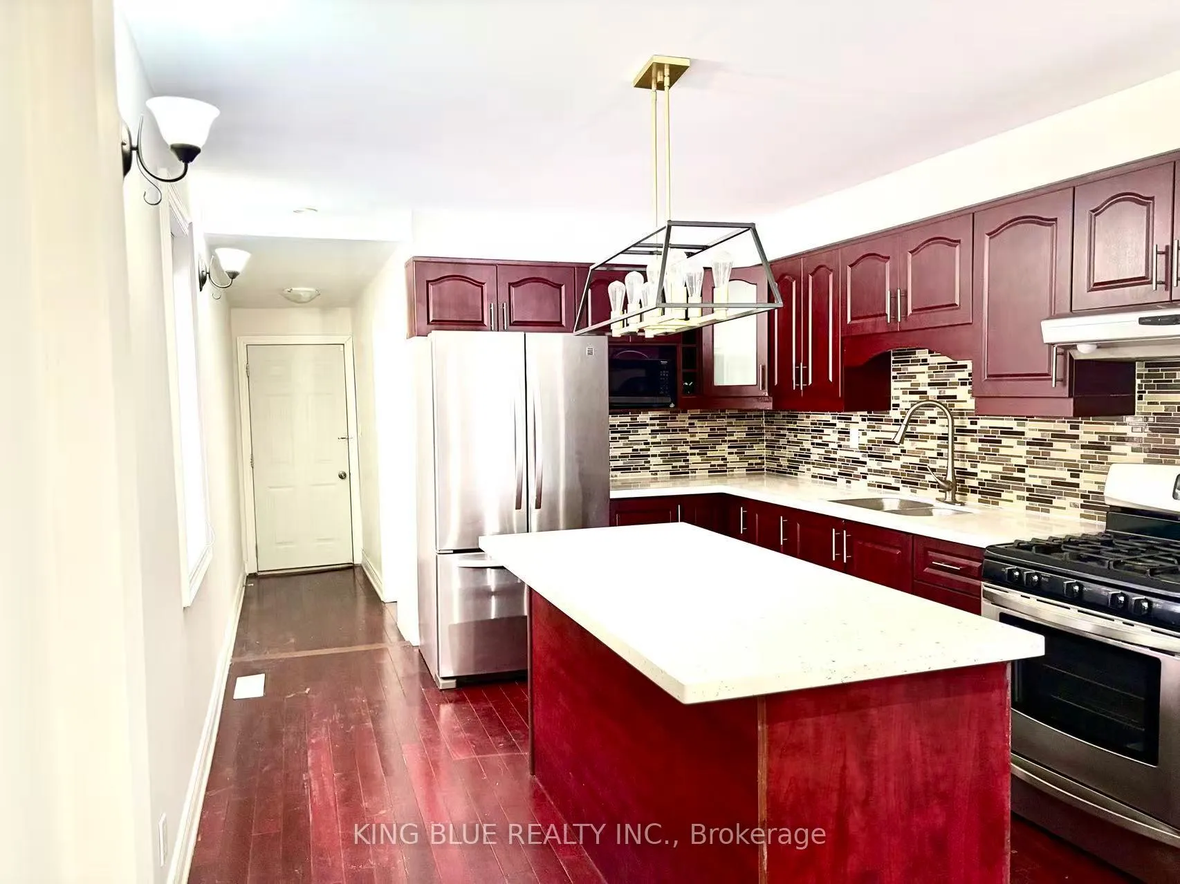Photo 4 of 113 Markham Street, Toronto, Trinity-Bellwoods — HOMEH