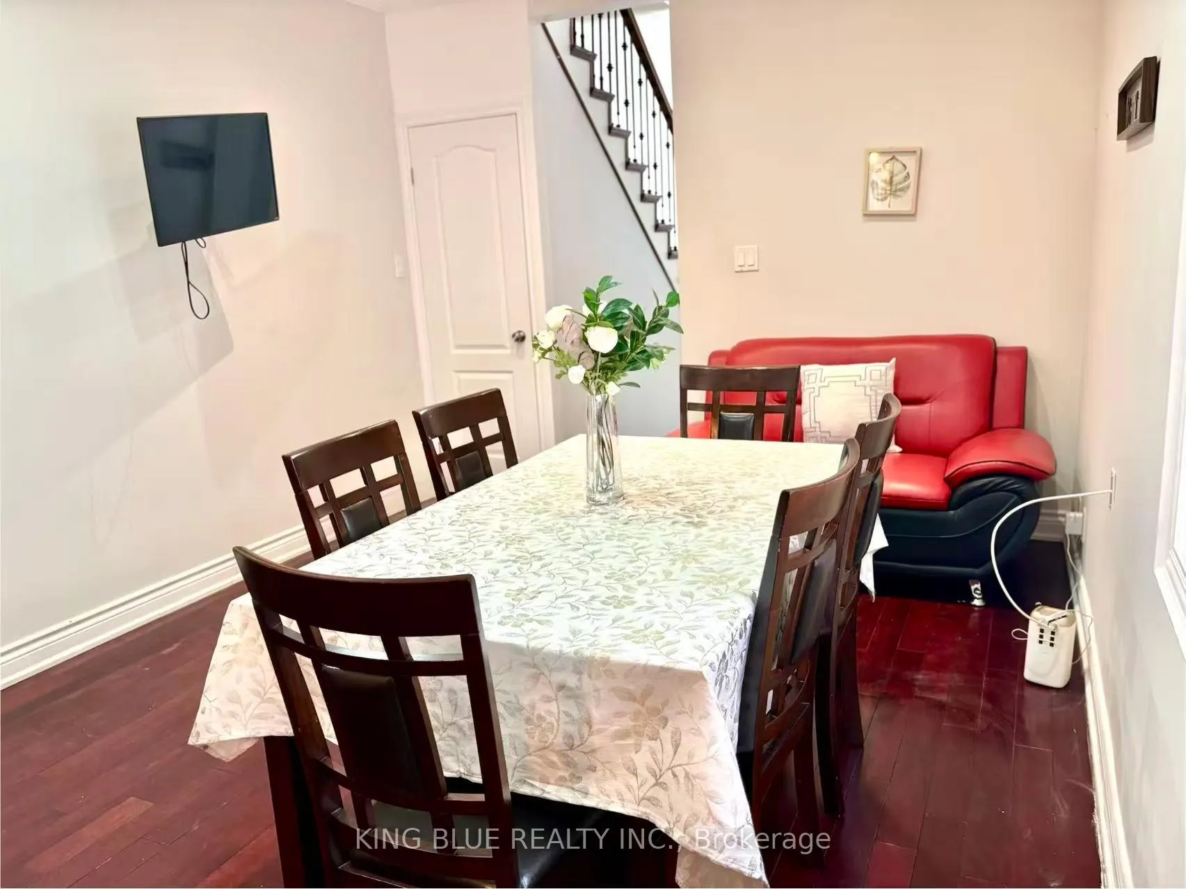 Photo 6 of 113 Markham Street, Toronto, Trinity-Bellwoods — HOMEH