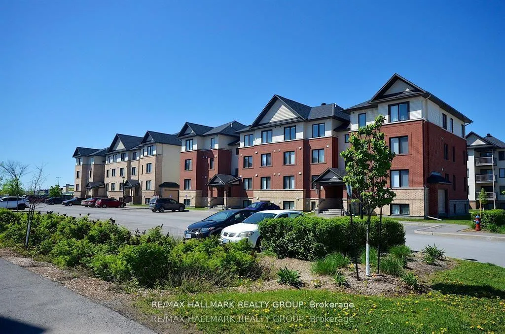Photo 1 of Unit 2, 205 Bluestone Private, Ottawa, Avalon West — HOMEH