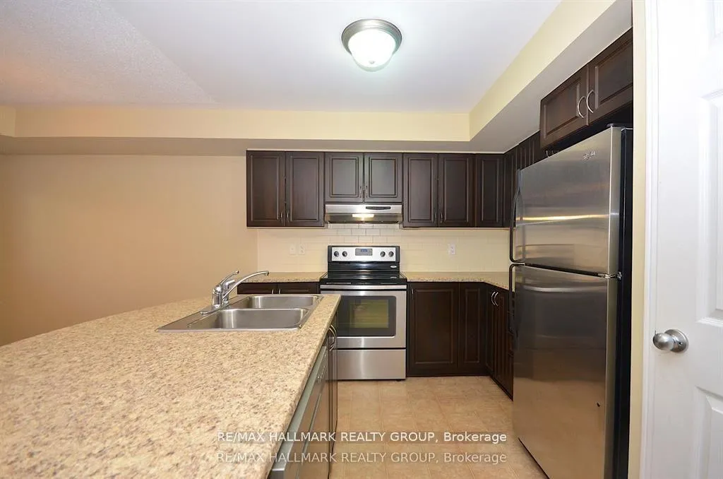 Photo 6 of Unit 2, 205 Bluestone Private, Ottawa, Avalon West — HOMEH