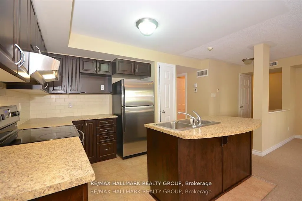 Photo 7 of Unit 2, 205 Bluestone Private, Ottawa, Avalon West — HOMEH