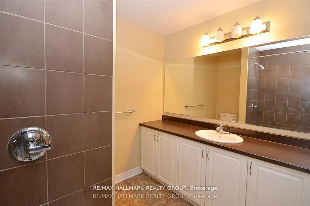 Photo 14 of Unit 2, 205 Bluestone Private, Ottawa, Avalon West — HOMEH