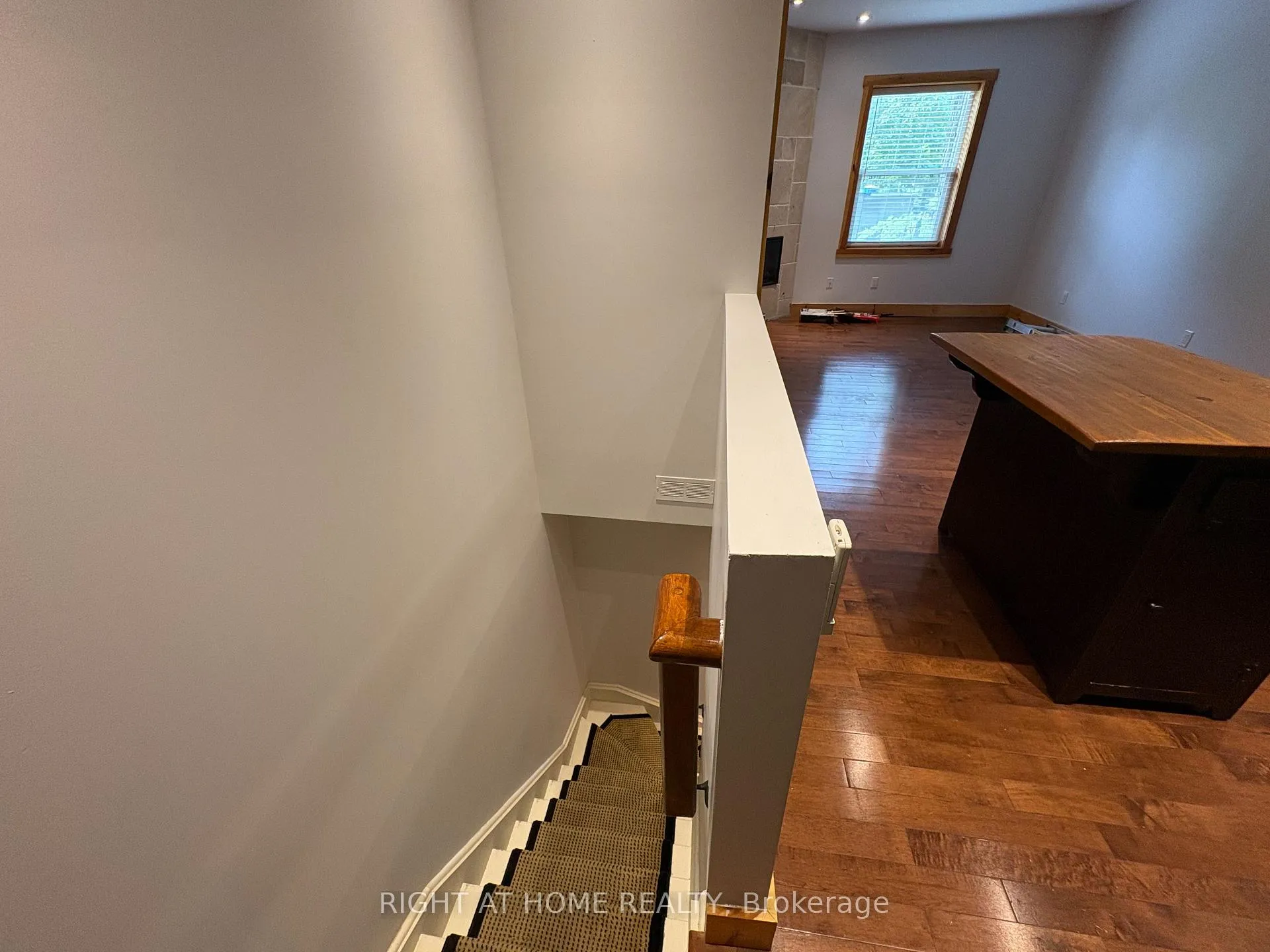 Photo 12 of Unit 3, 129 Ulster Street, Toronto, Palmerston-Little Italy — HOMEH