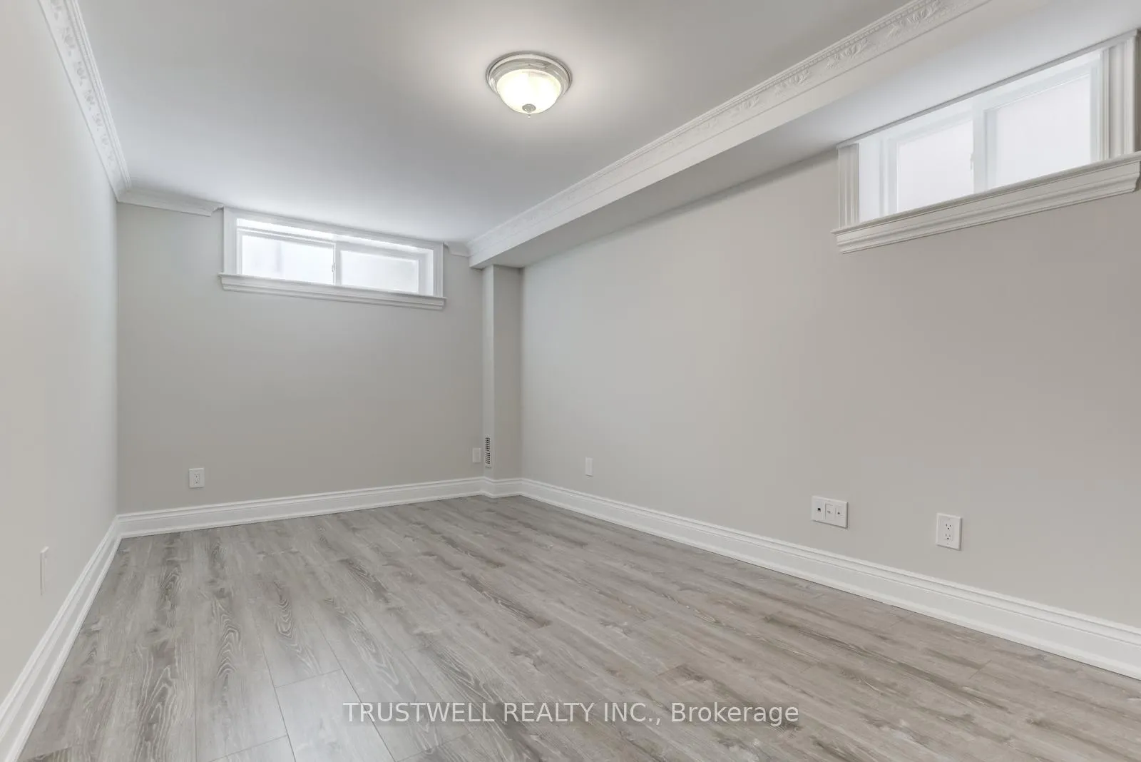 Photo 88 of 142 Borden Street, Toronto, University — HOMEH