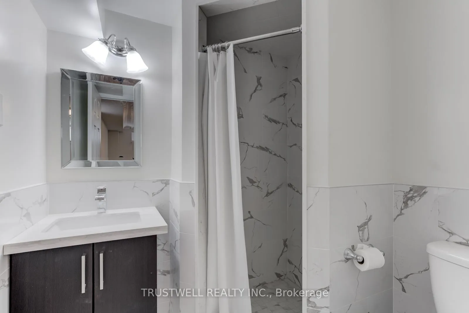Photo 89 of 142 Borden Street, Toronto, University — HOMEH